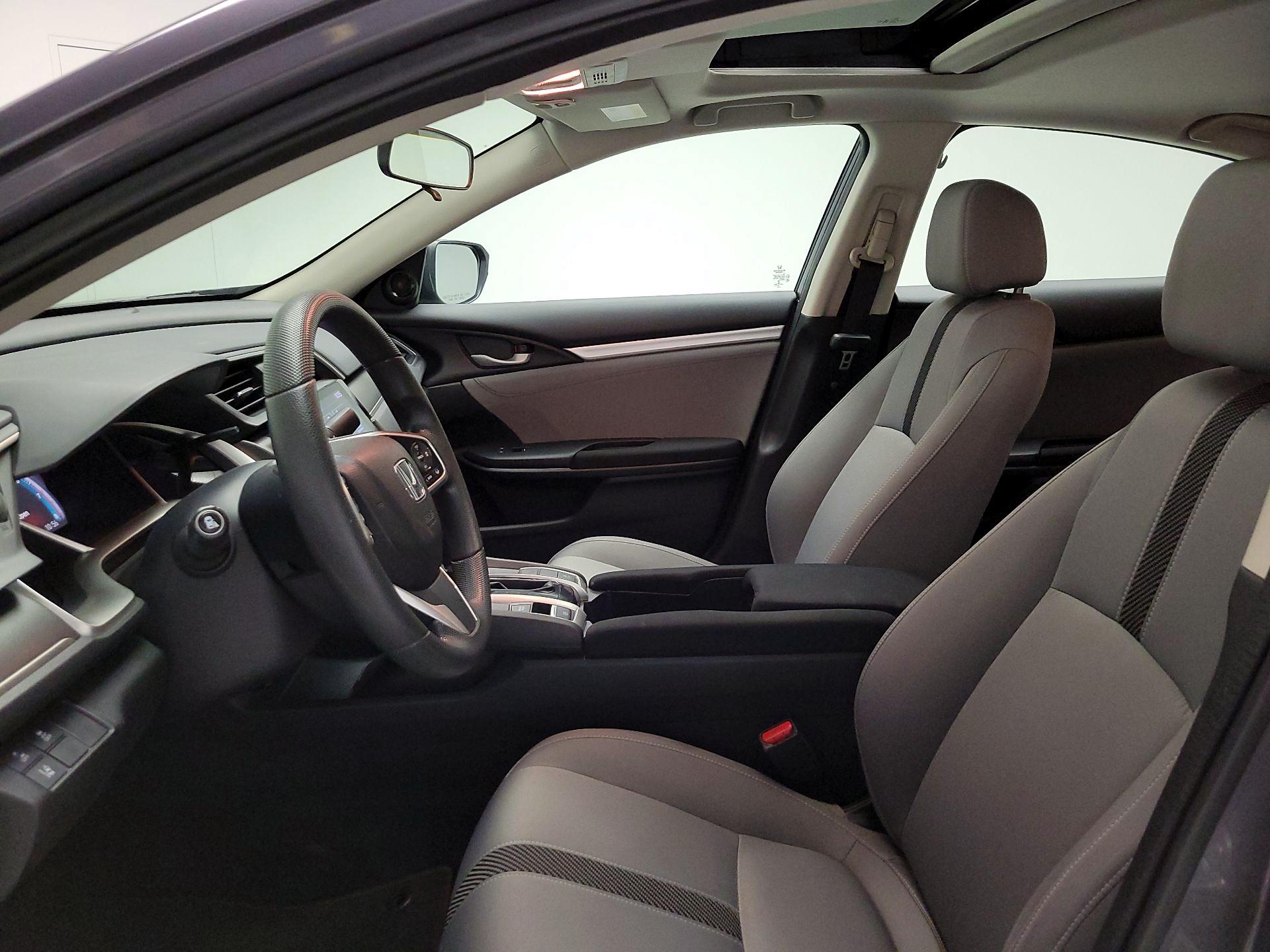 Thumbnail: 2016 Honda Civic - 11