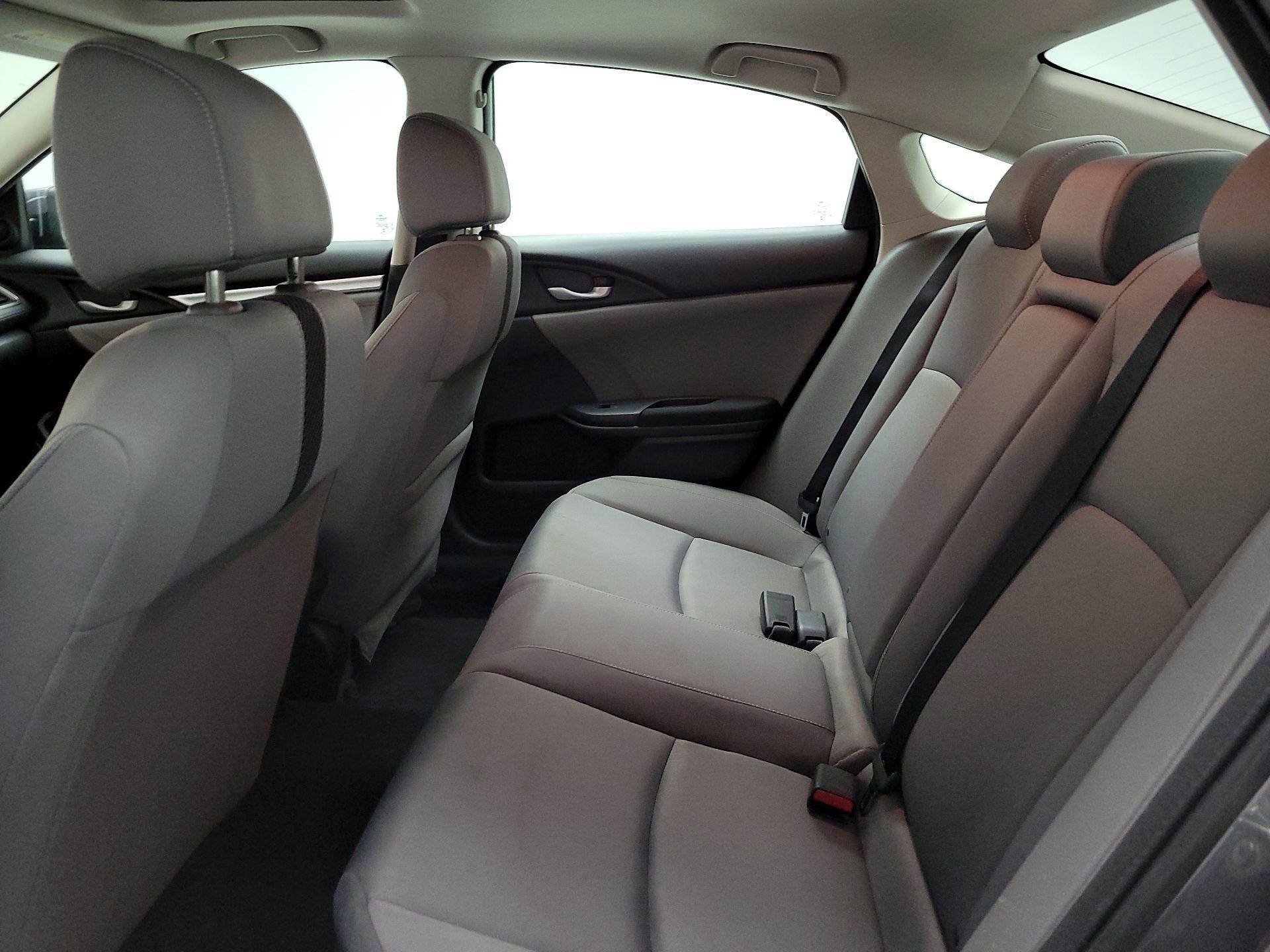 Thumbnail: 2016 Honda Civic - 20
