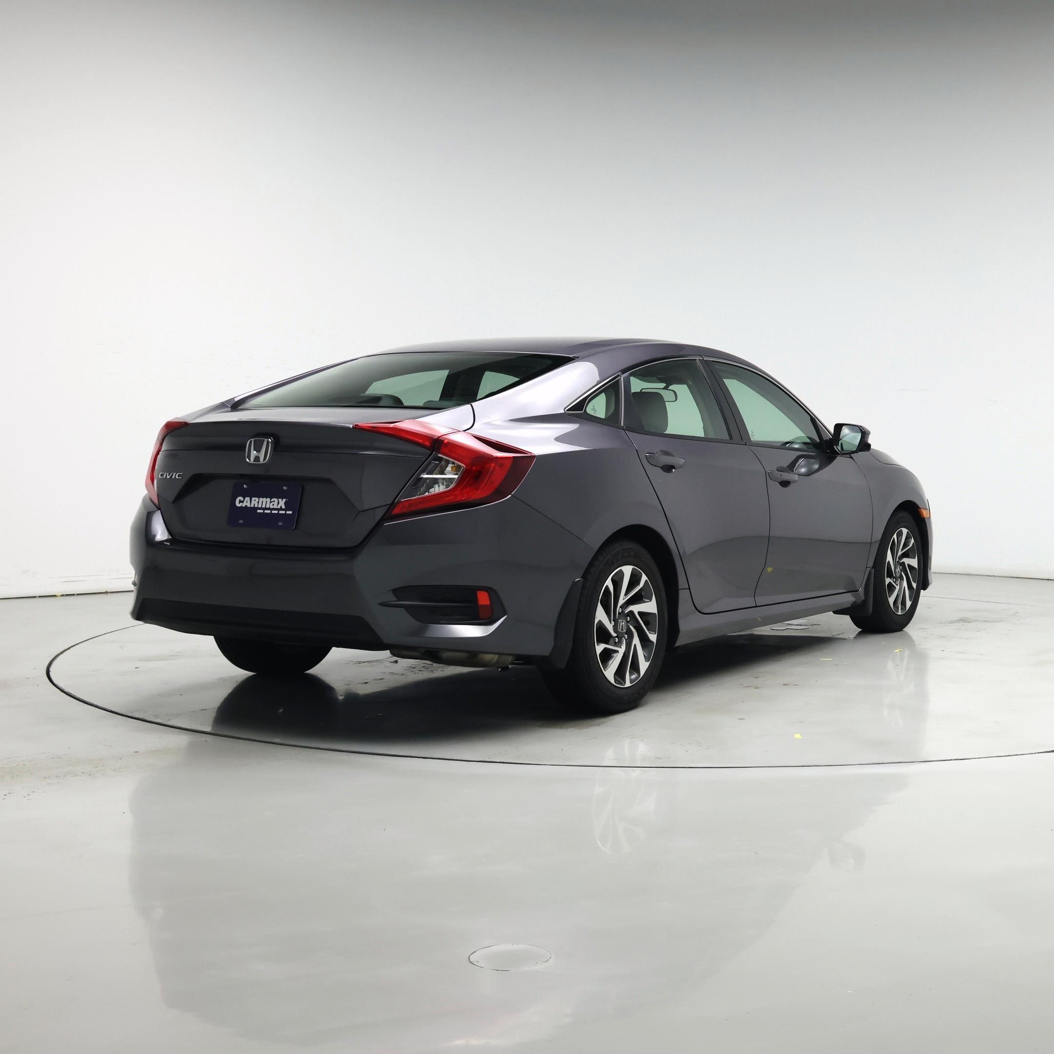 Thumbnail: 2016 Honda Civic - 8