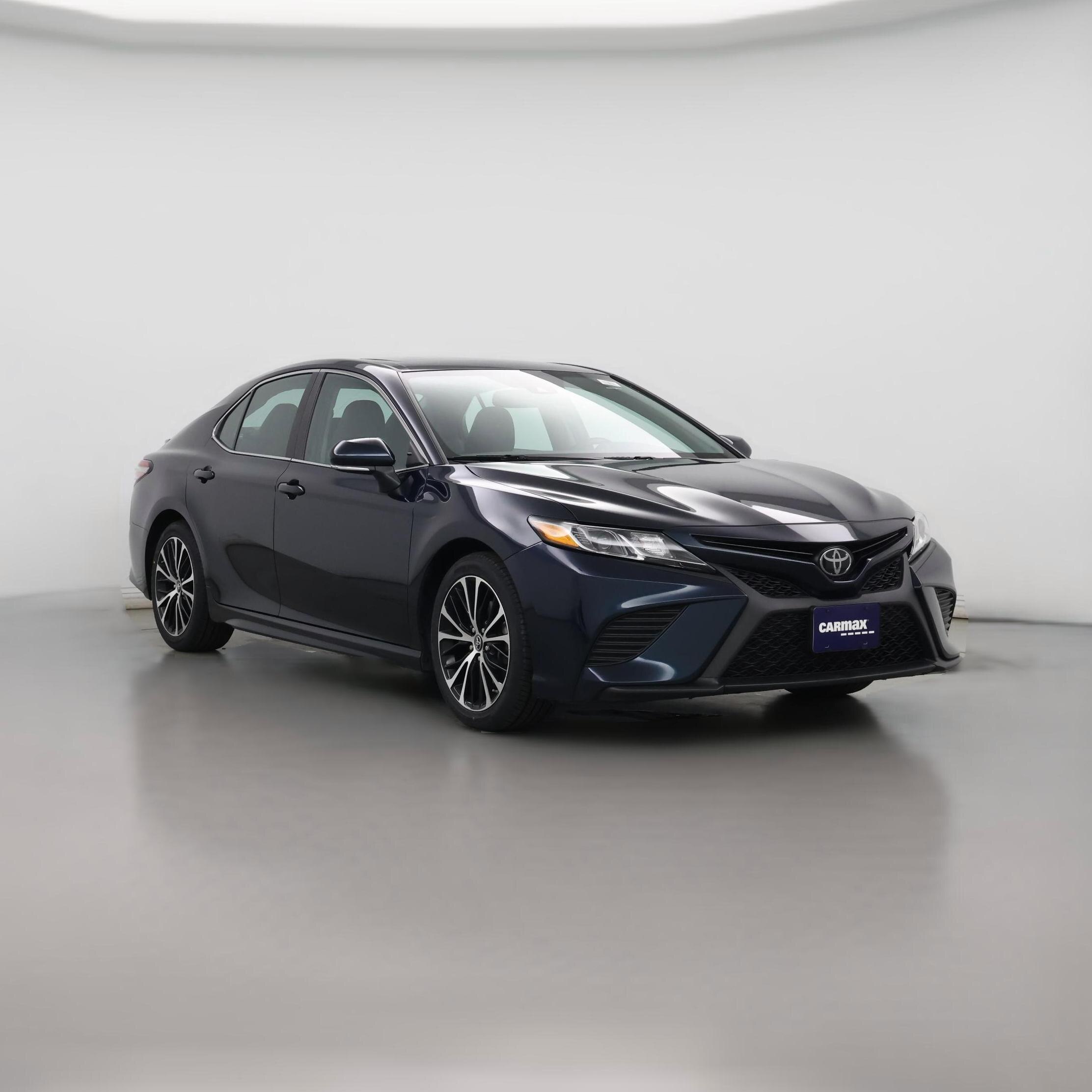 Thumbnail: 2019 Toyota Camry - 1