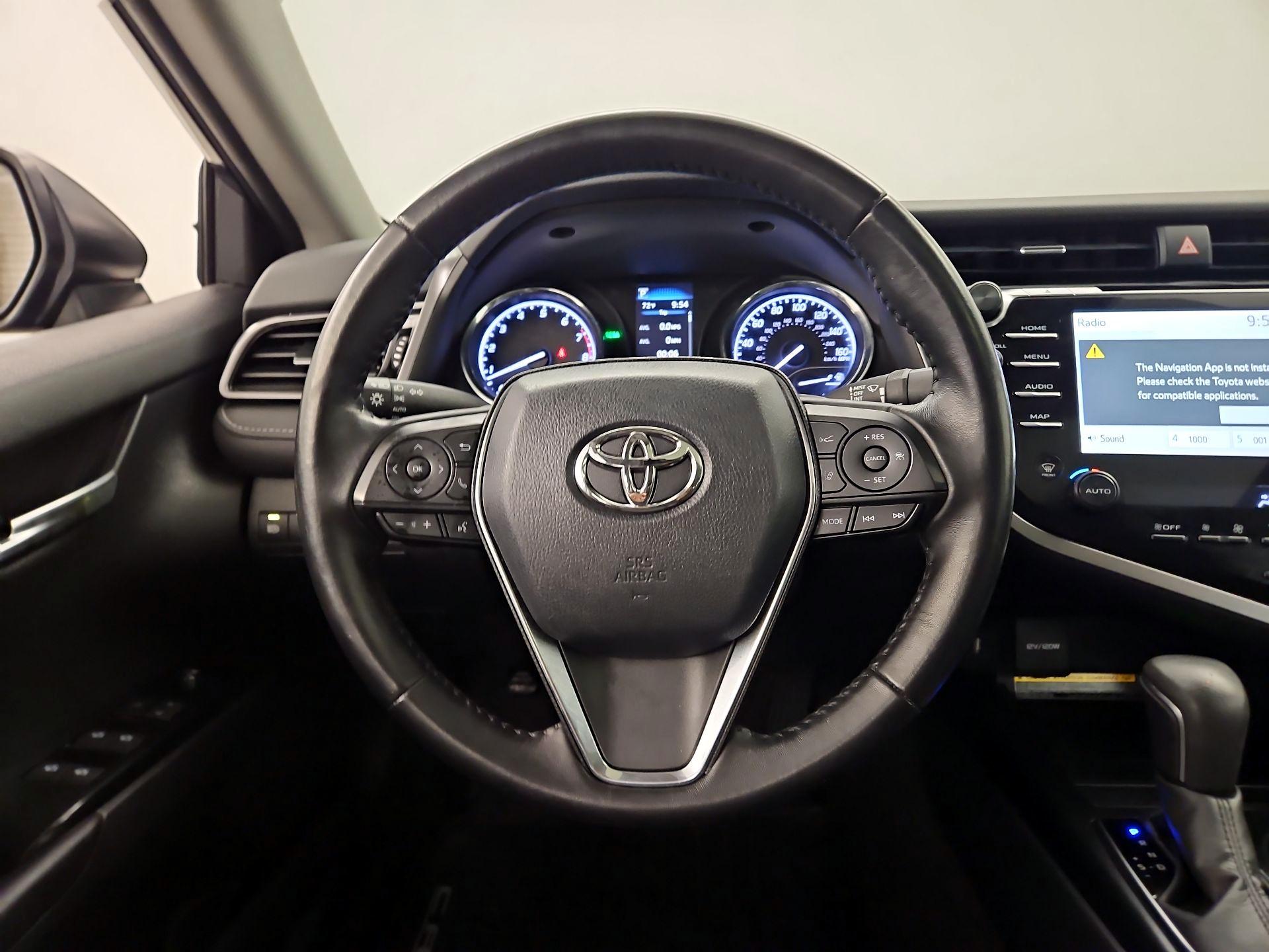 Thumbnail: 2019 Toyota Camry - 10