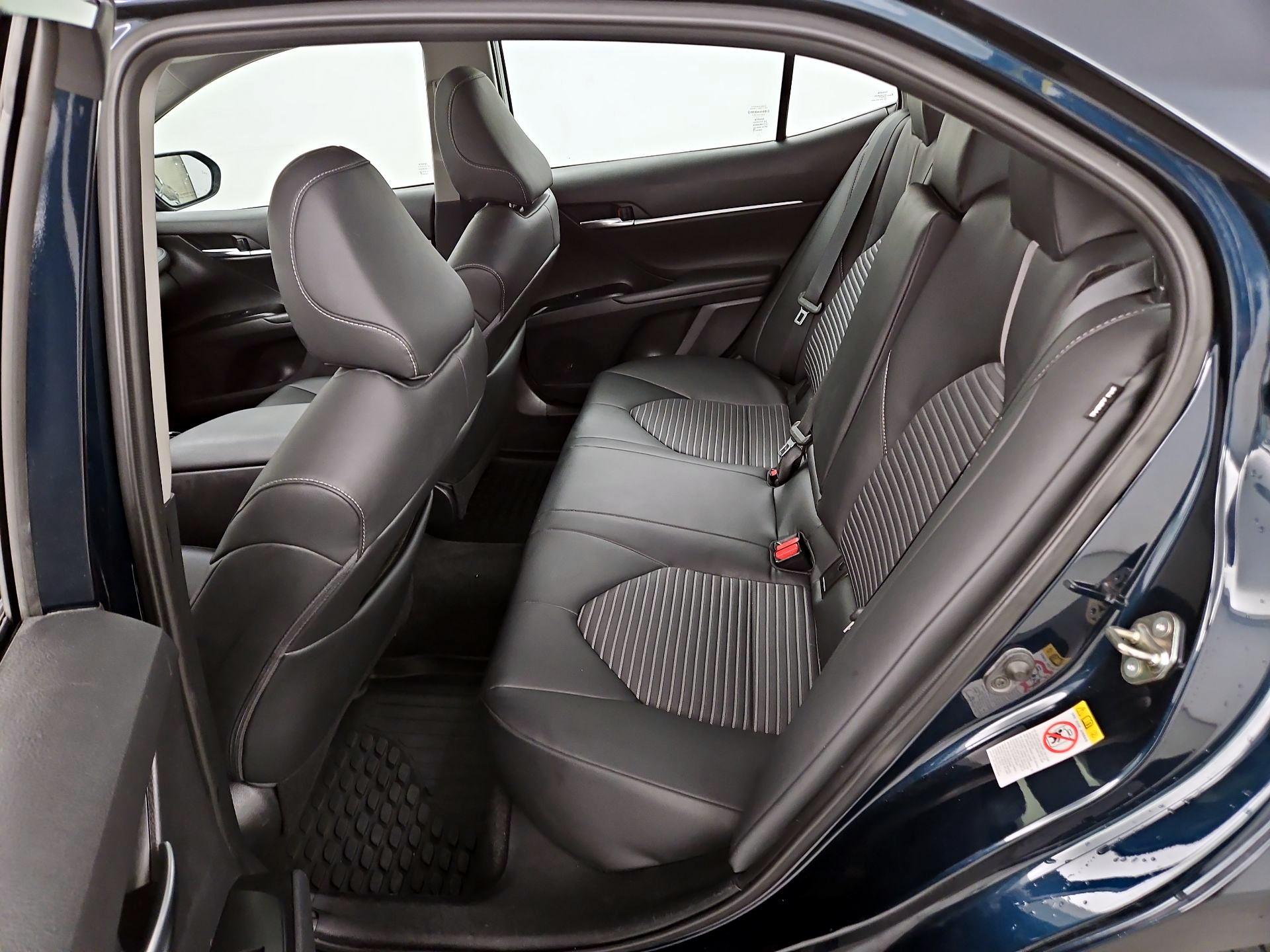 Thumbnail: 2019 Toyota Camry - 20