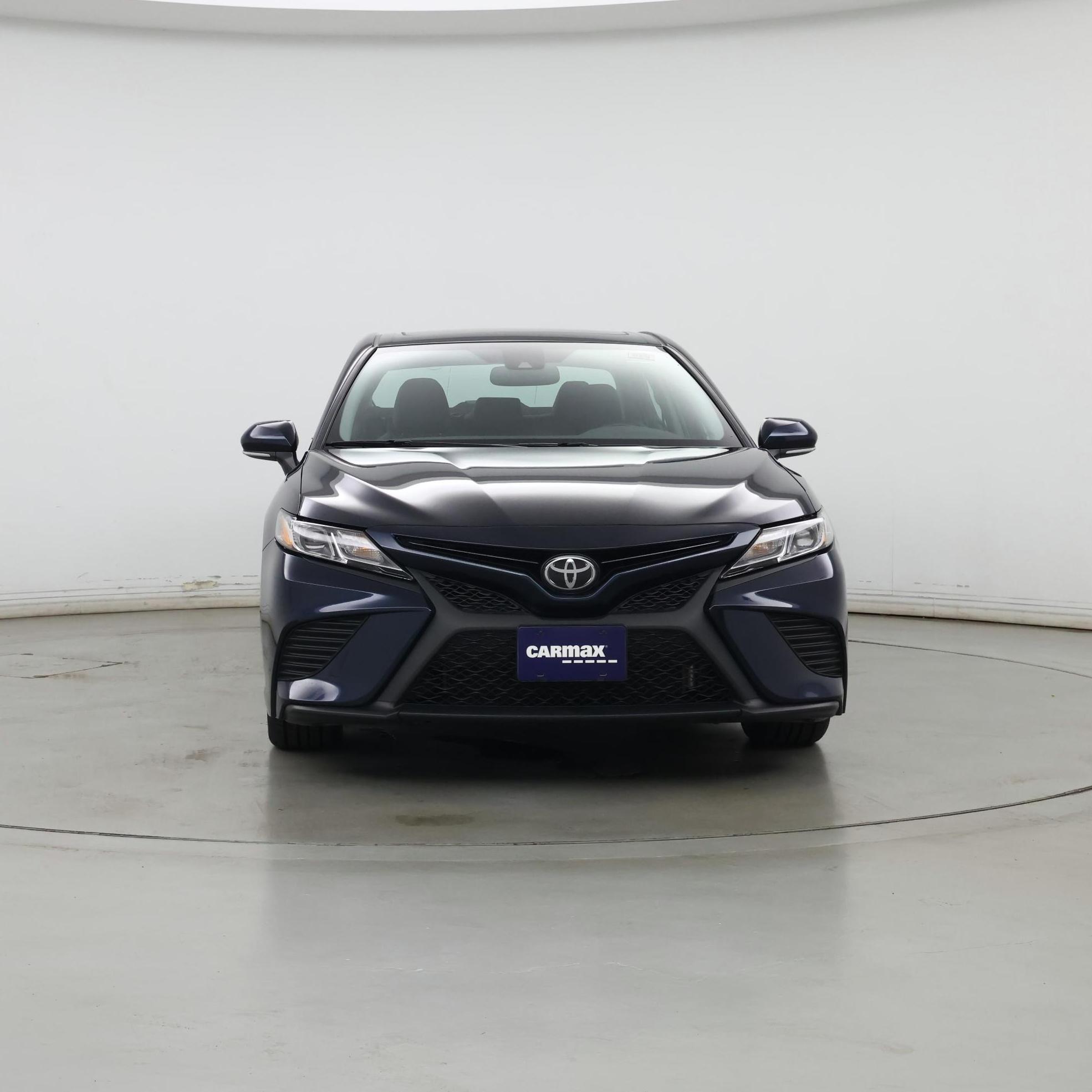 Thumbnail: 2019 Toyota Camry - 5