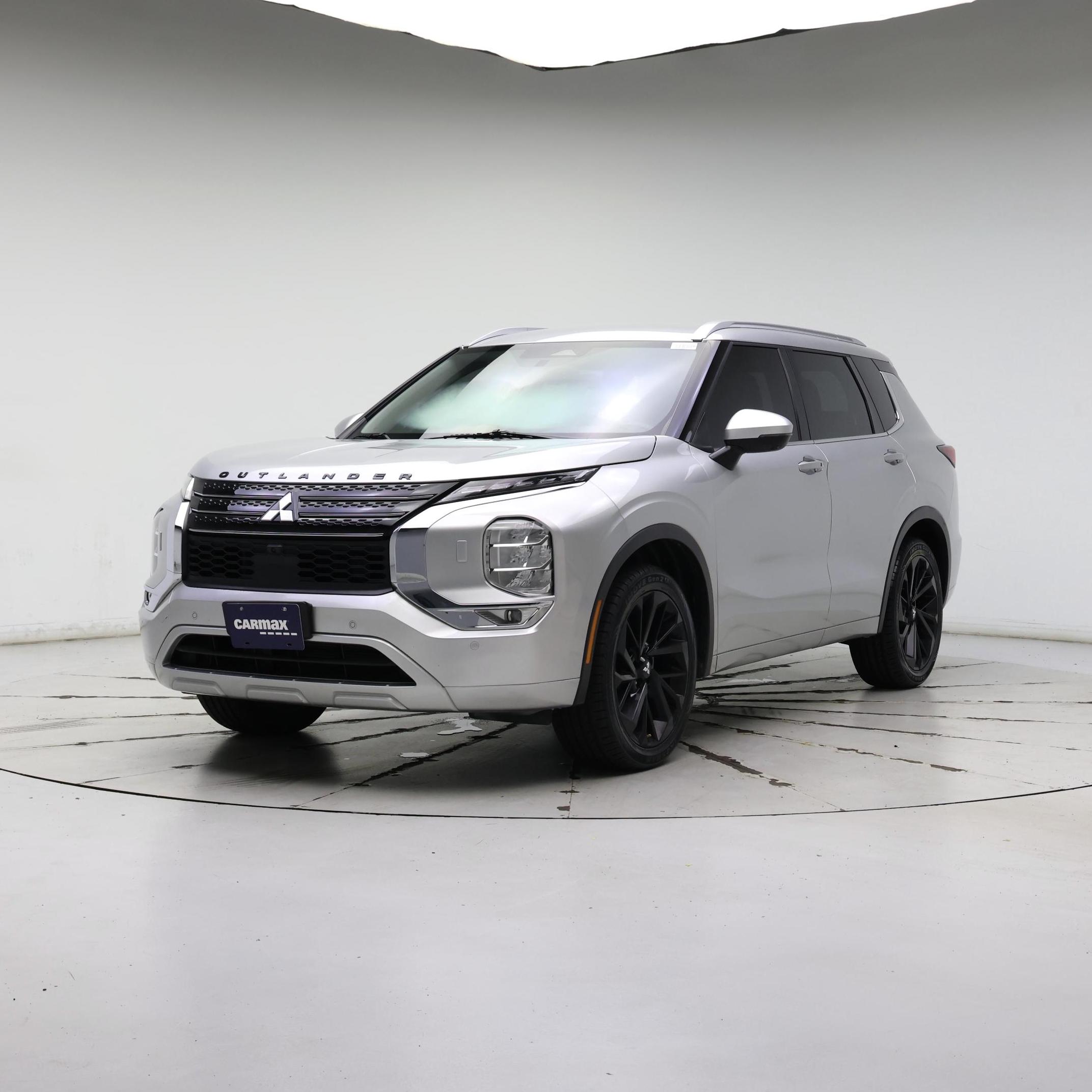 Thumbnail: 2022 Mitsubishi Outlander - 4