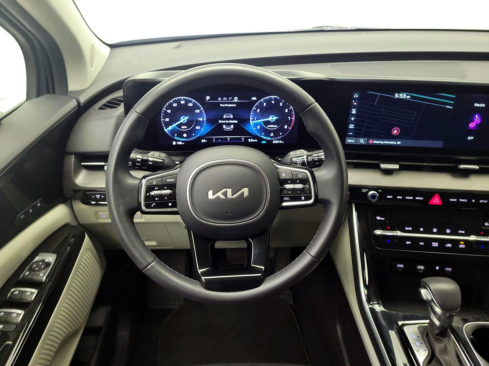 Thumbnail: 2024 Kia Carnival - 10