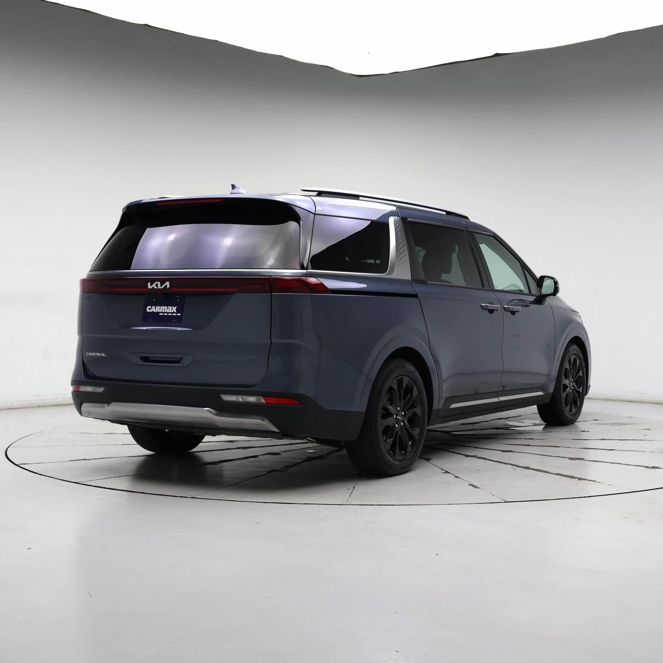 Thumbnail: 2024 Kia Carnival - 8