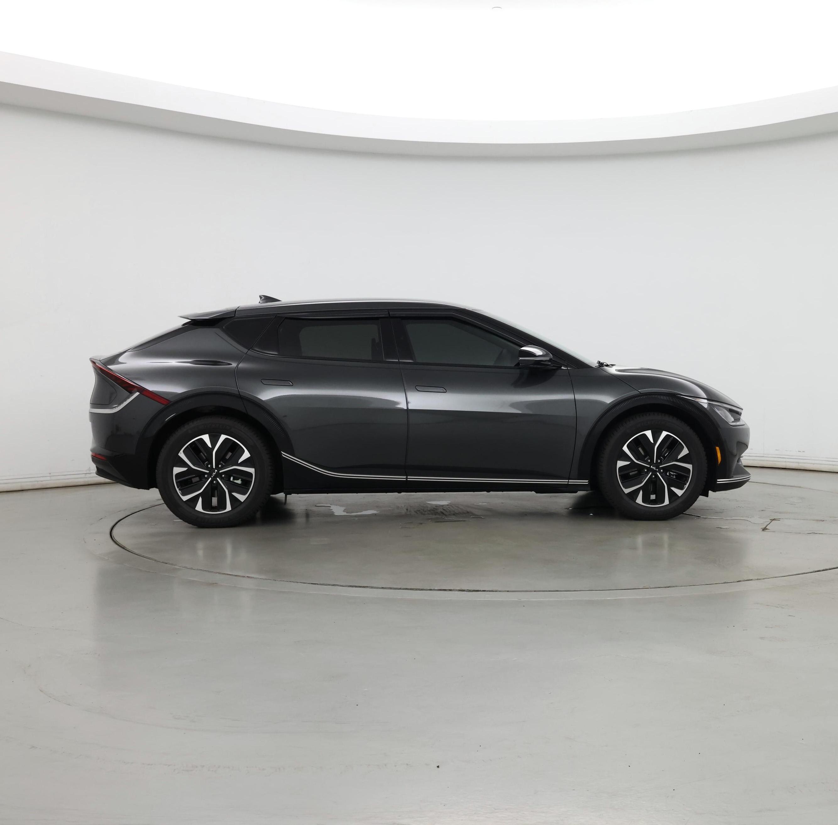 Thumbnail: 2023 Kia EV6 - 7