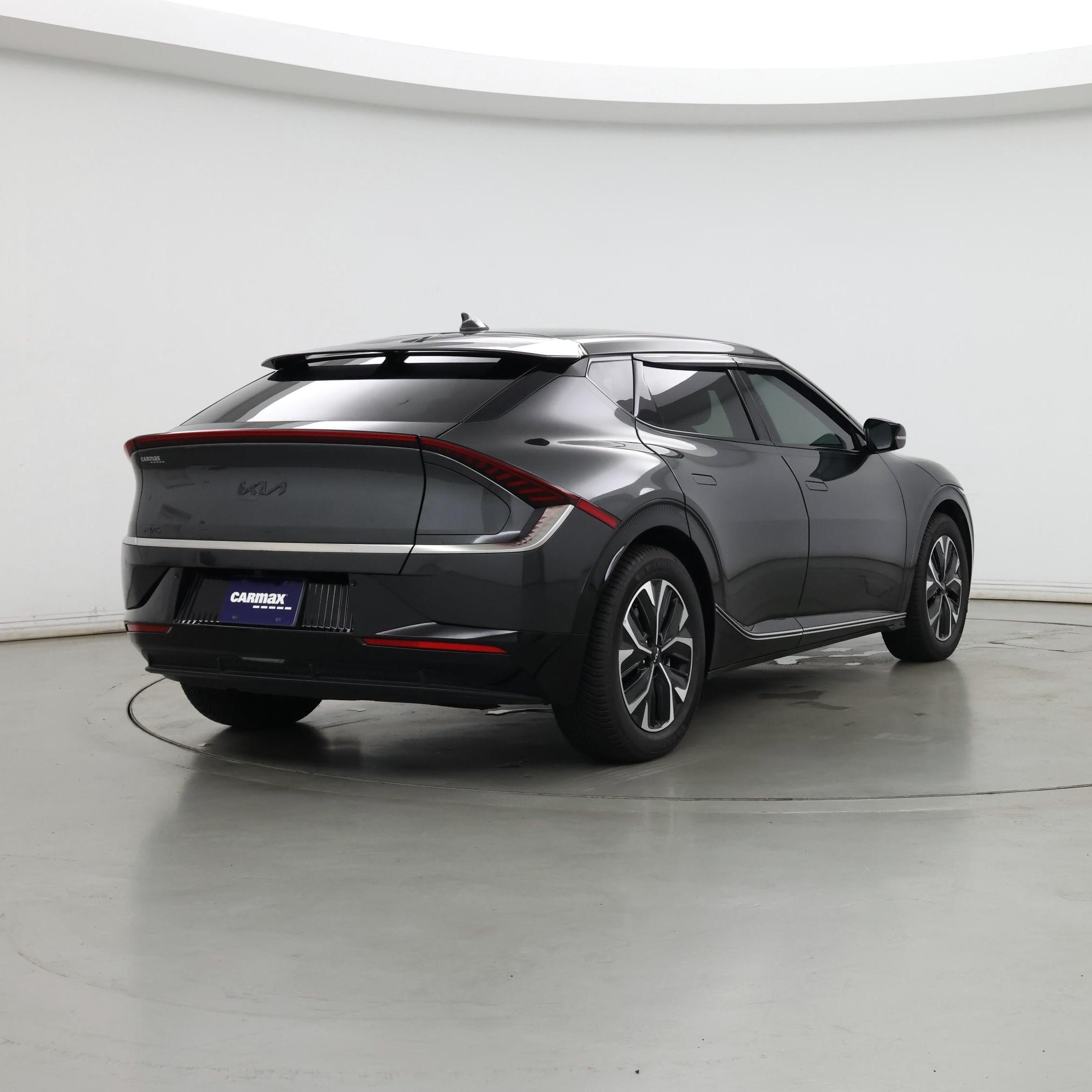 Thumbnail: 2023 Kia EV6 - 8