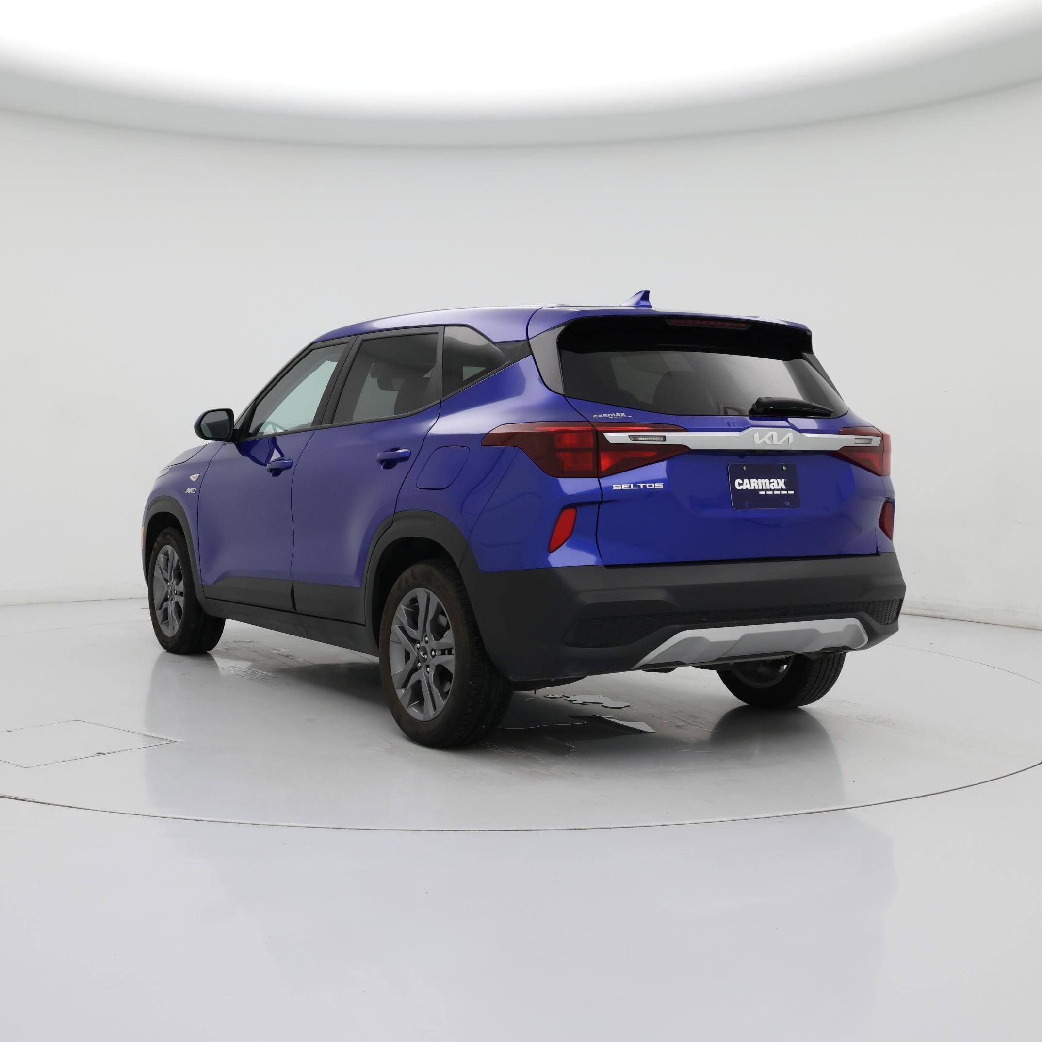 Thumbnail: 2023 Kia Seltos - 2