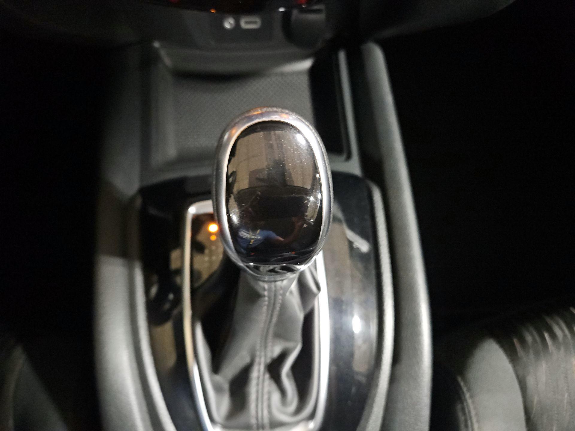 Thumbnail: 2020 Nissan Rogue - 17