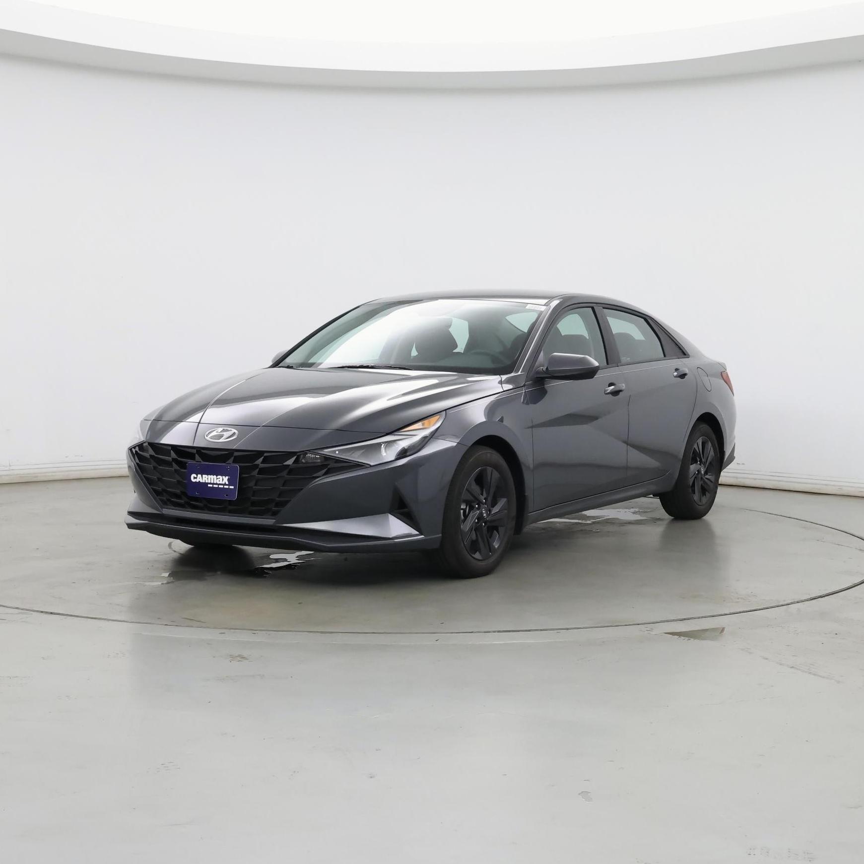 Thumbnail: 2023 Hyundai Elantra - 4