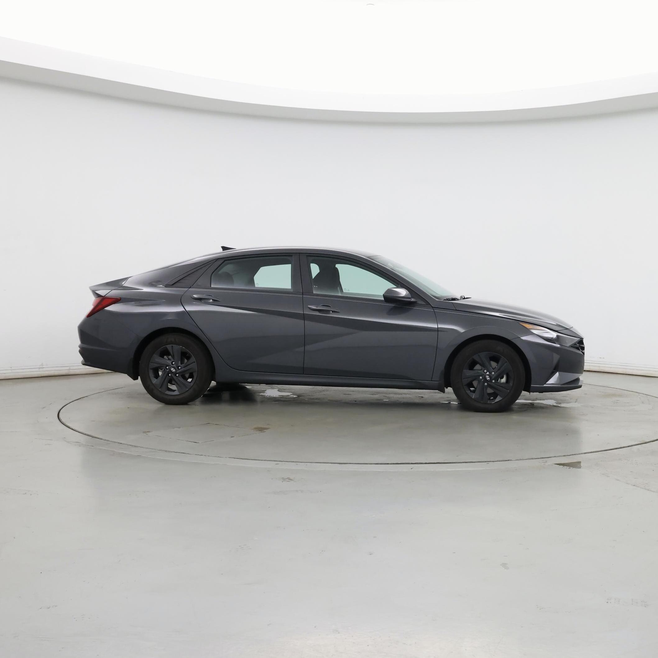 Thumbnail: 2023 Hyundai Elantra - 7