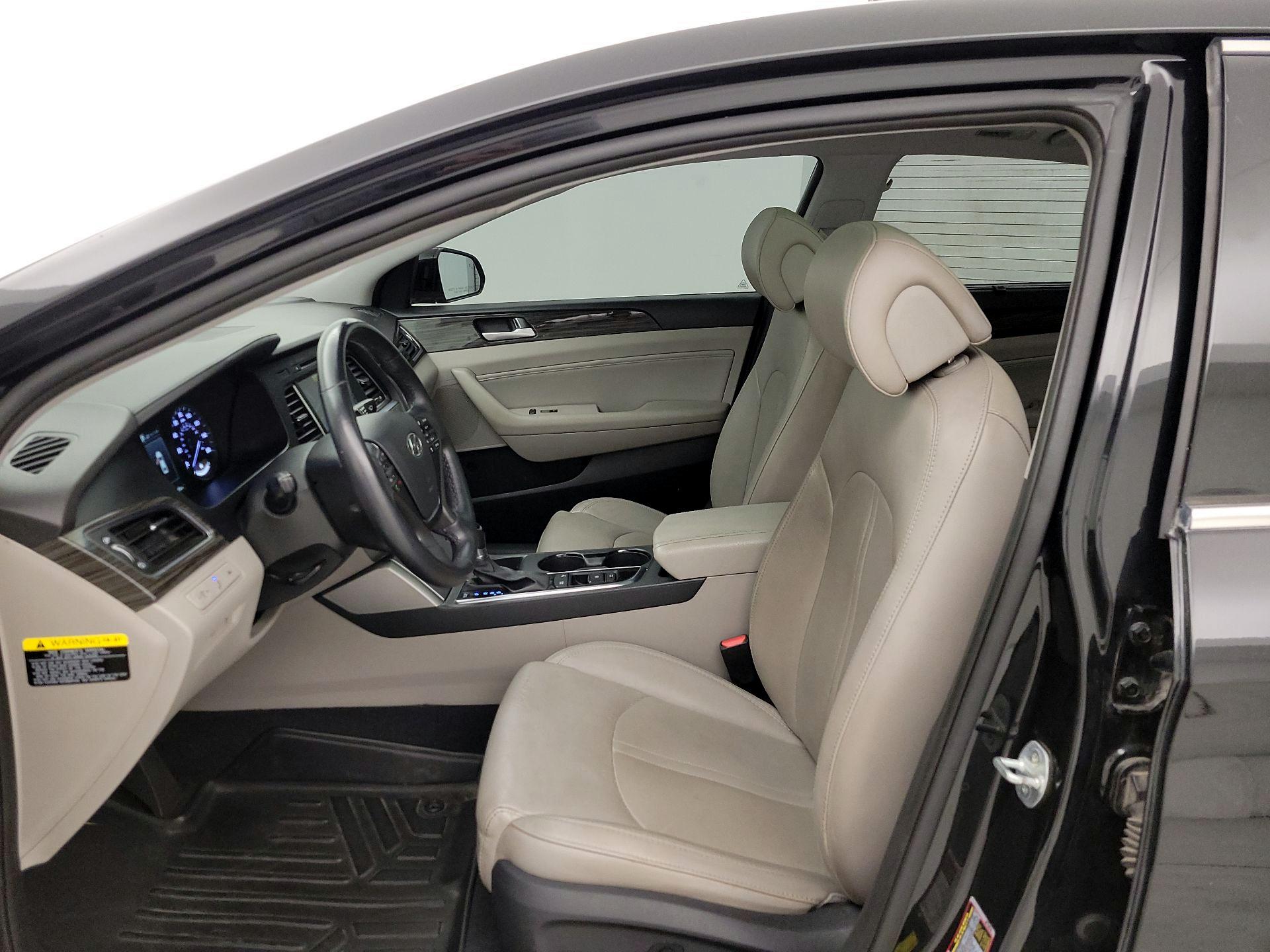 Thumbnail: 2015 Hyundai Sonata - 11