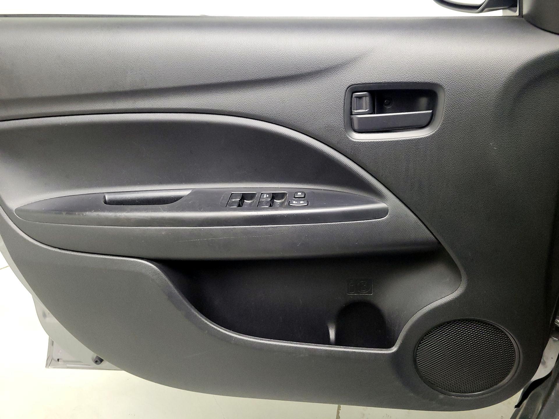 Thumbnail: 2021 Mitsubishi Mirage G4 - 12