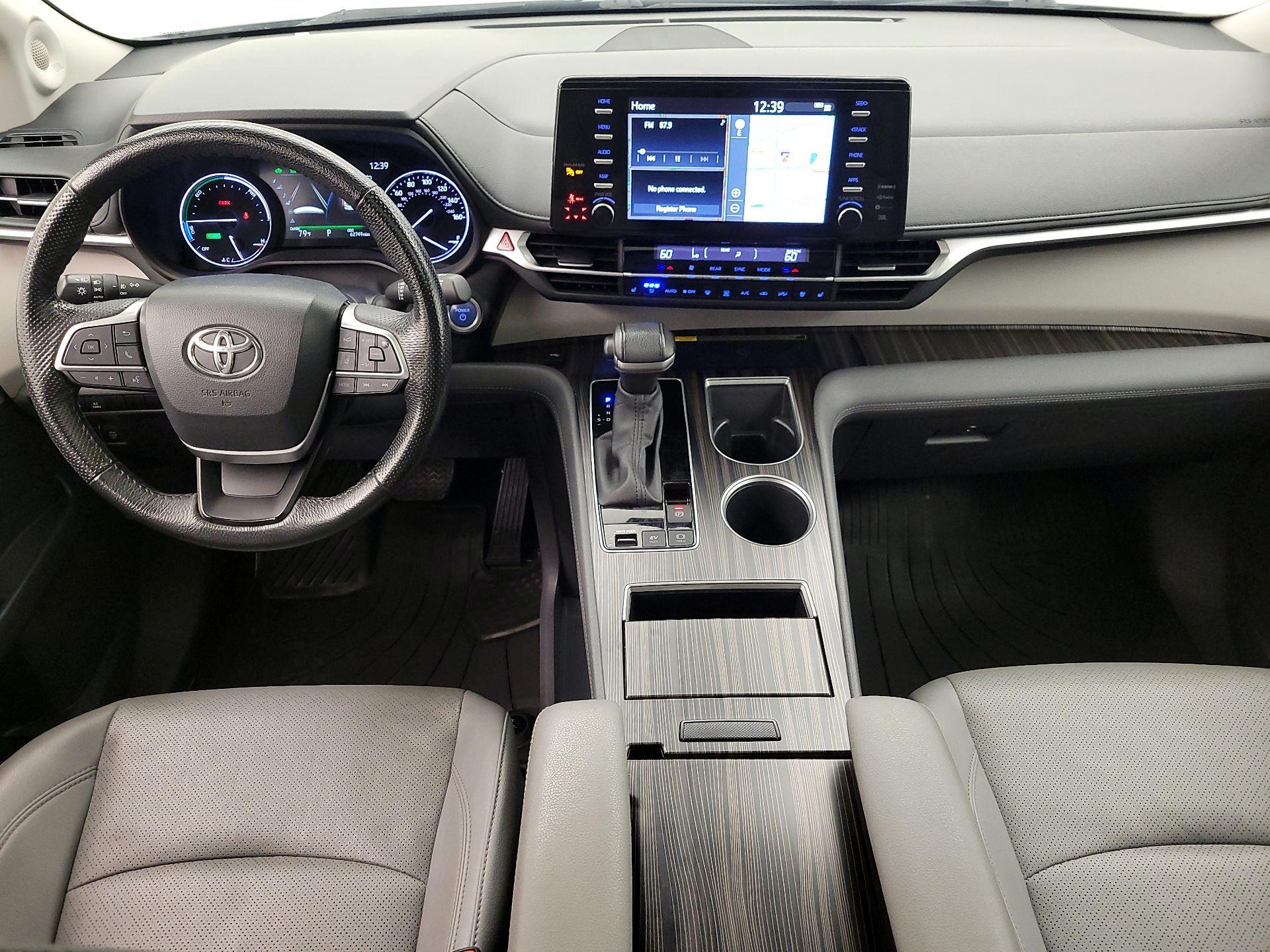 Thumbnail: 2024 Toyota Sienna - 9