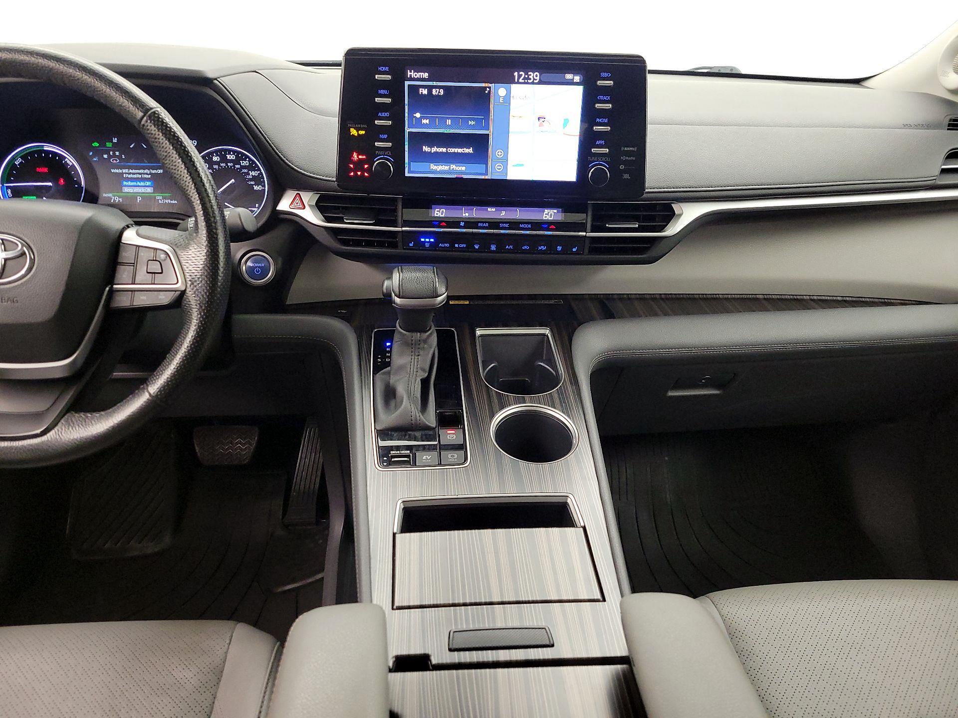 Thumbnail: 2024 Toyota Sienna - 17