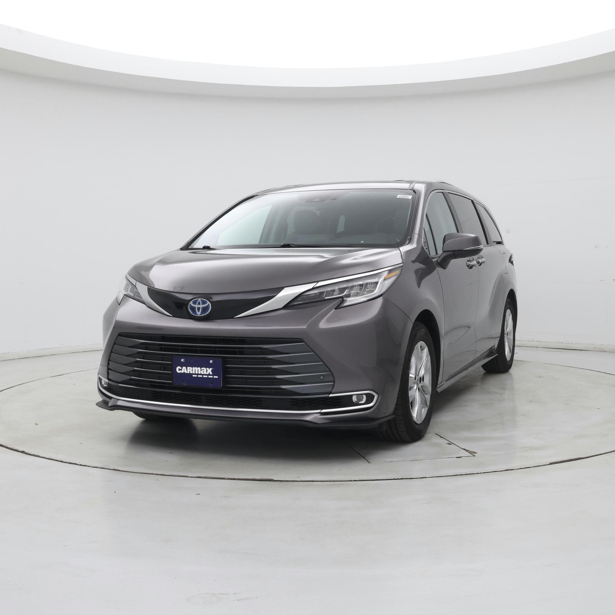 Thumbnail: 2024 Toyota Sienna - 4