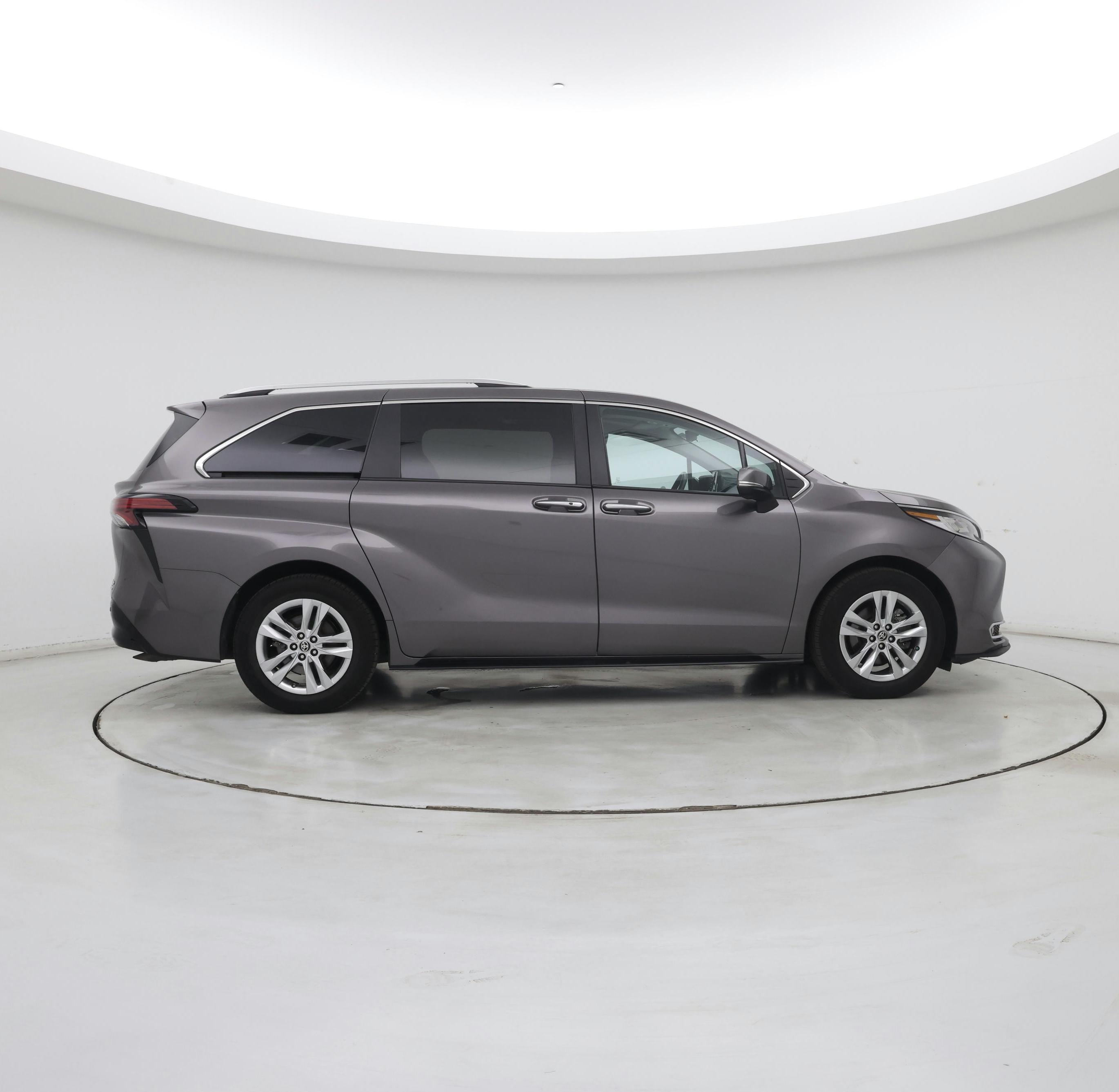 Thumbnail: 2024 Toyota Sienna - 7