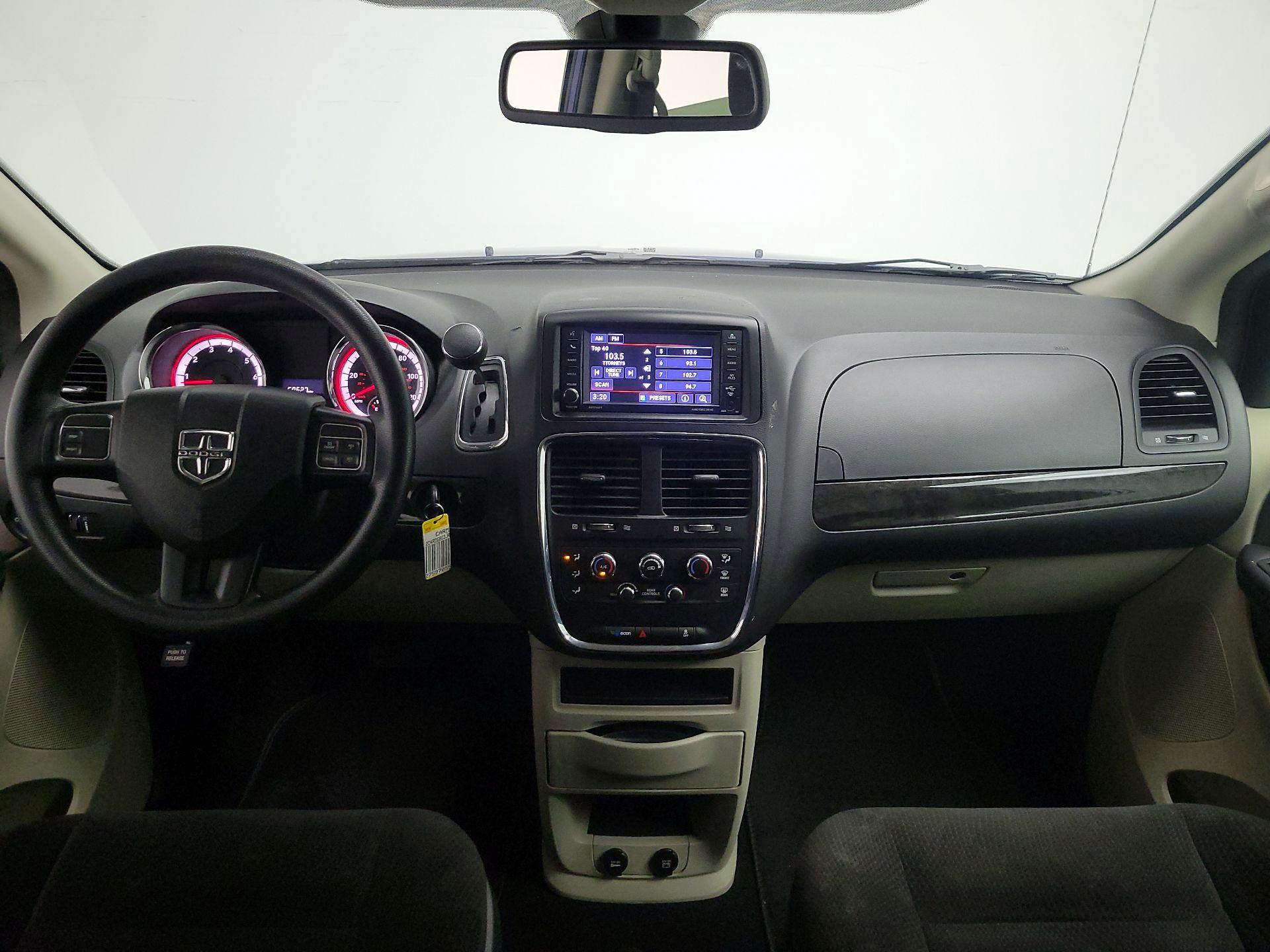 Thumbnail: 2018 Dodge Grand Caravan - 9