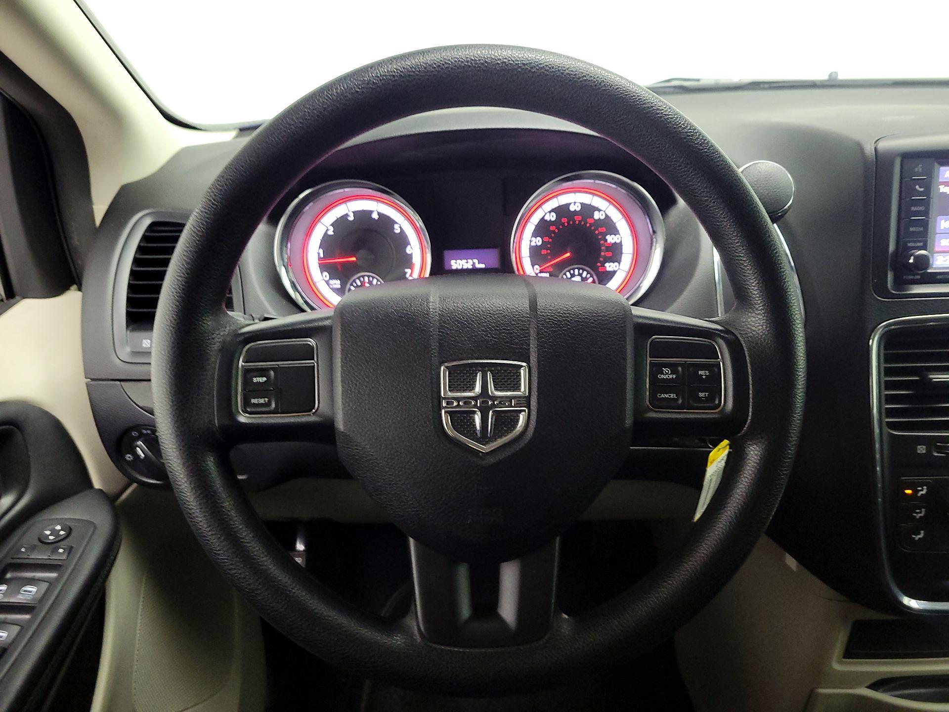 Thumbnail: 2018 Dodge Grand Caravan - 10