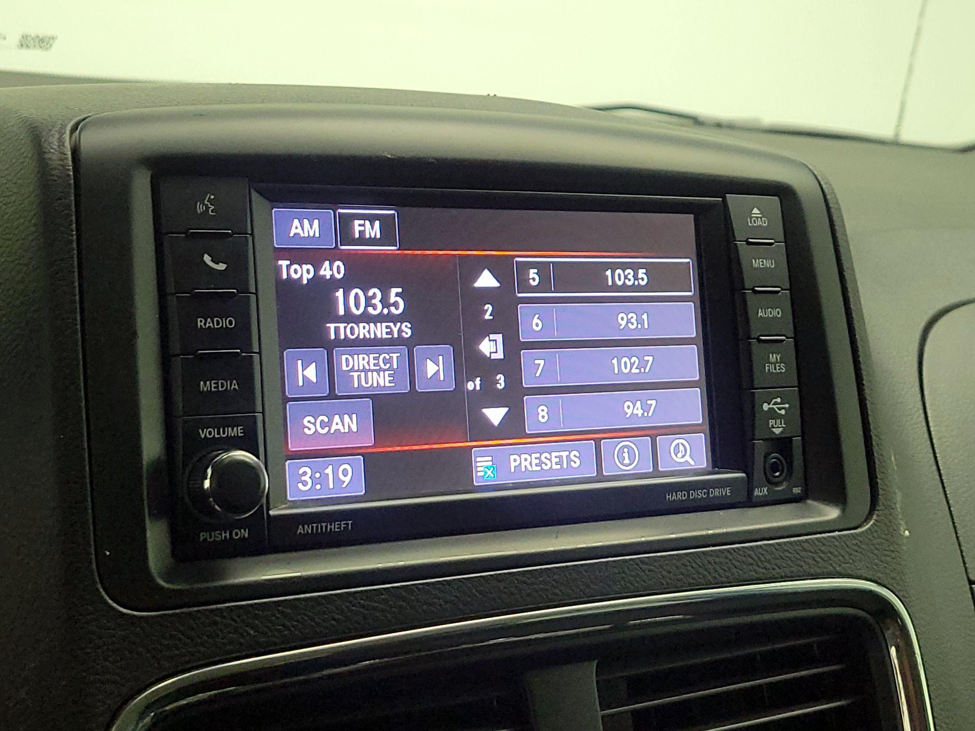 Thumbnail: 2018 Dodge Grand Caravan - 15