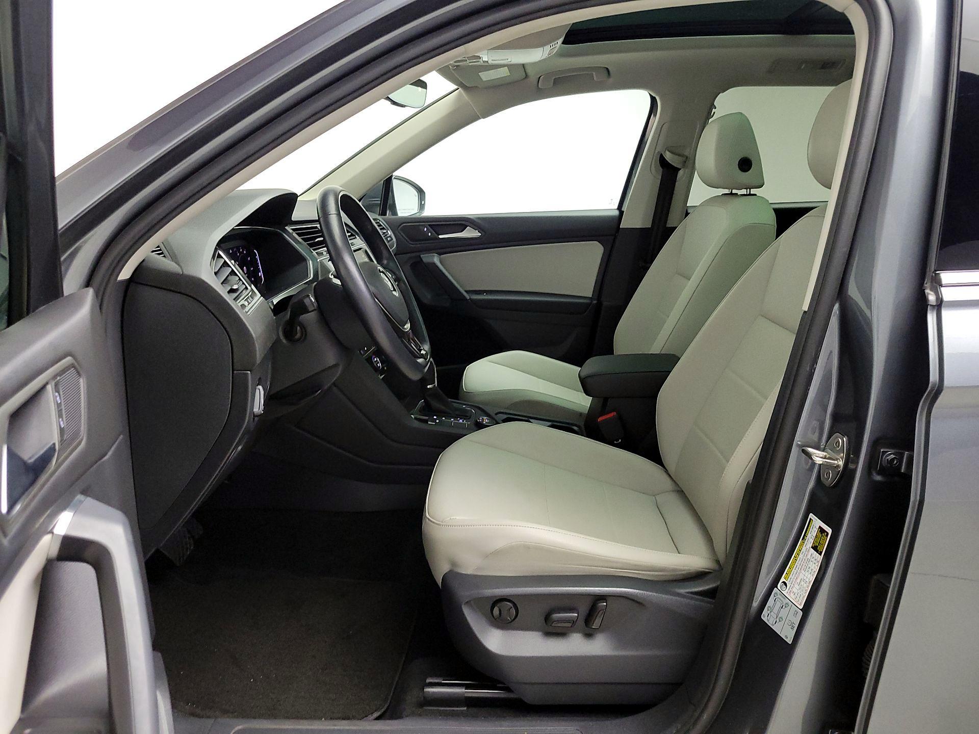 Thumbnail: 2019 Volkswagen Tiguan - 11