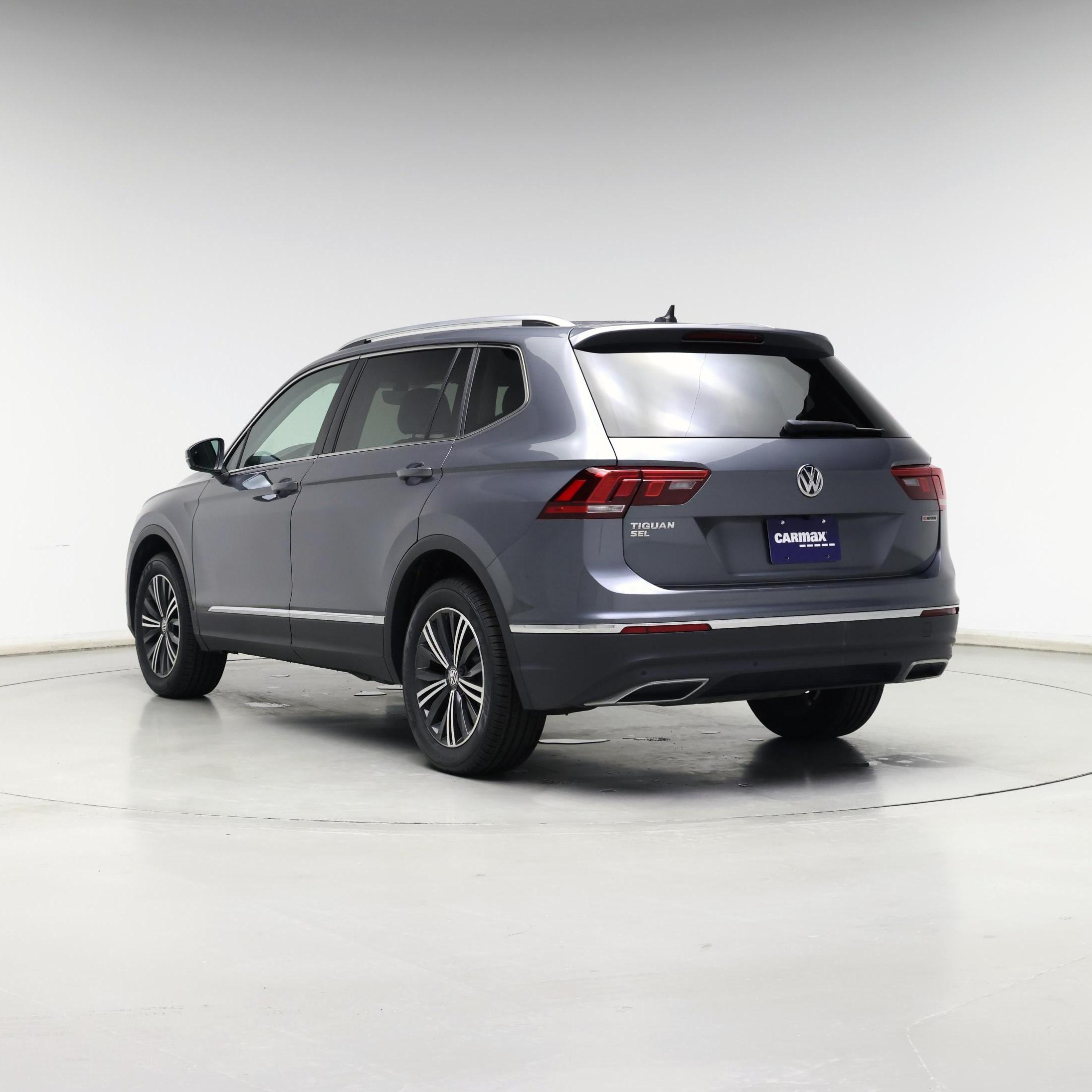 Thumbnail: 2019 Volkswagen Tiguan - 2
