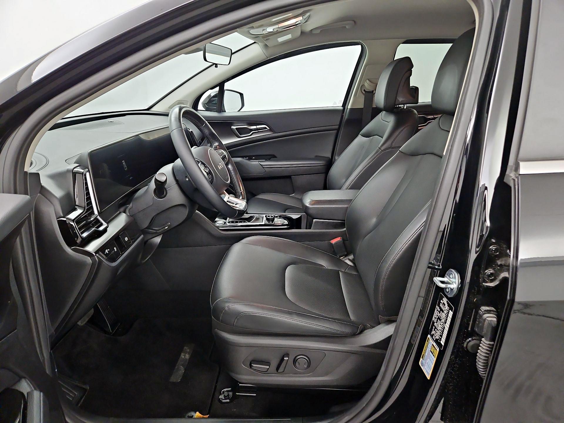 Thumbnail: 2023 Kia Sportage - 11