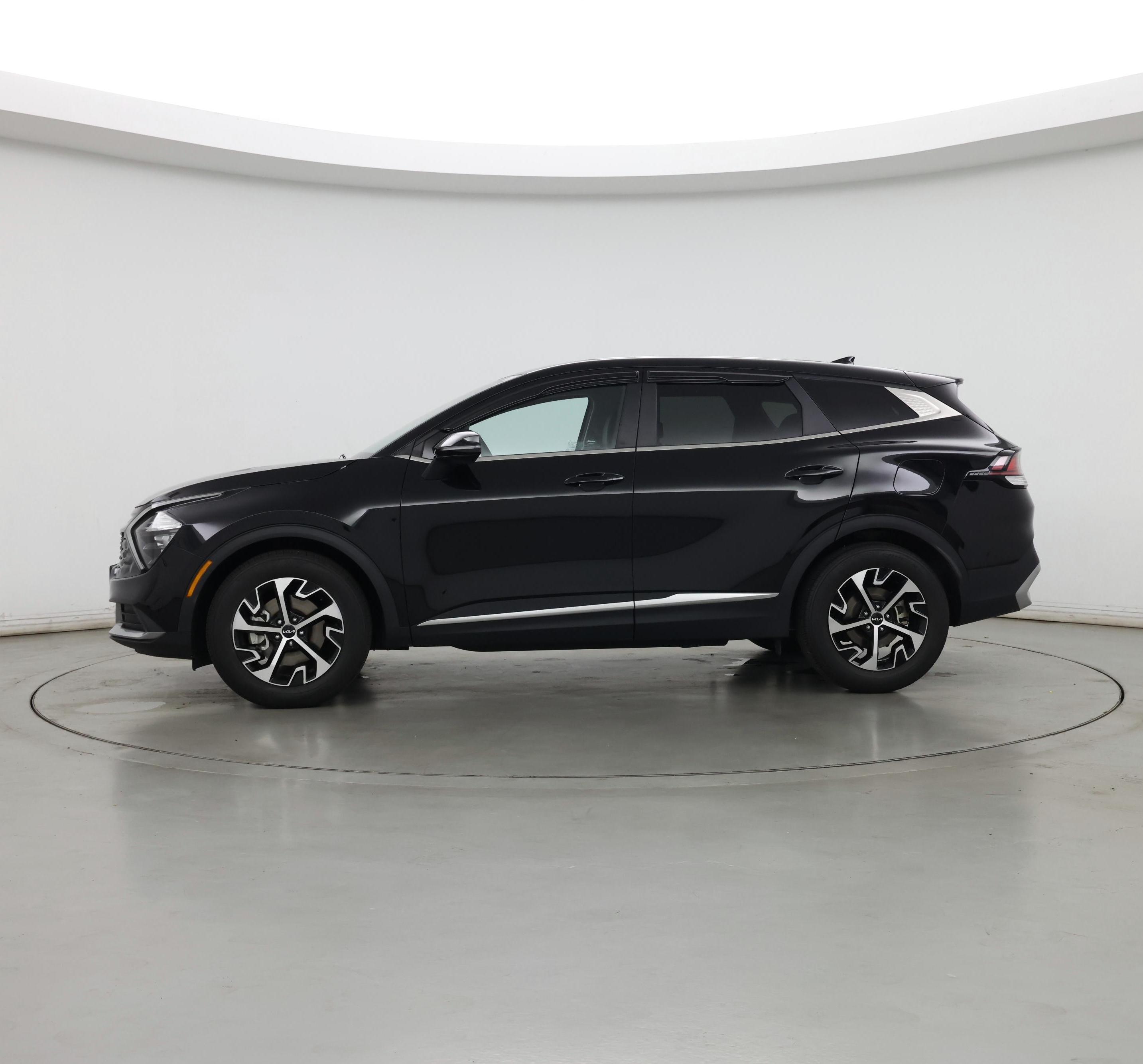 Thumbnail: 2023 Kia Sportage - 3
