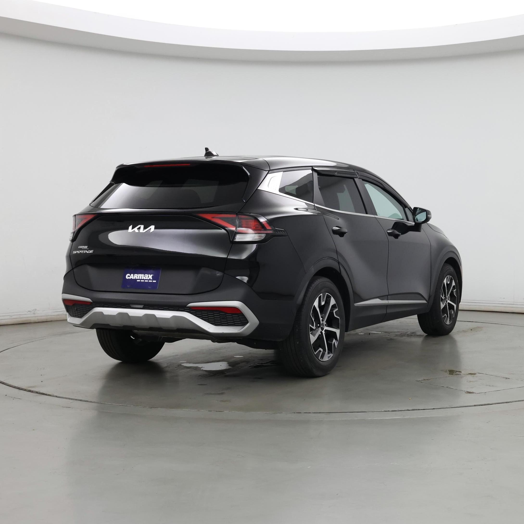 Thumbnail: 2023 Kia Sportage - 8
