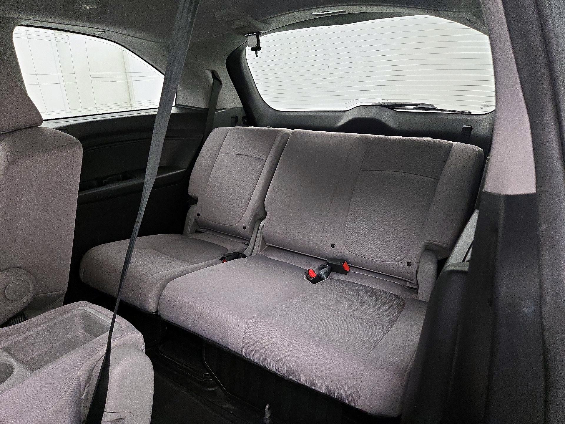 Thumbnail: 2018 Honda Odyssey - 20