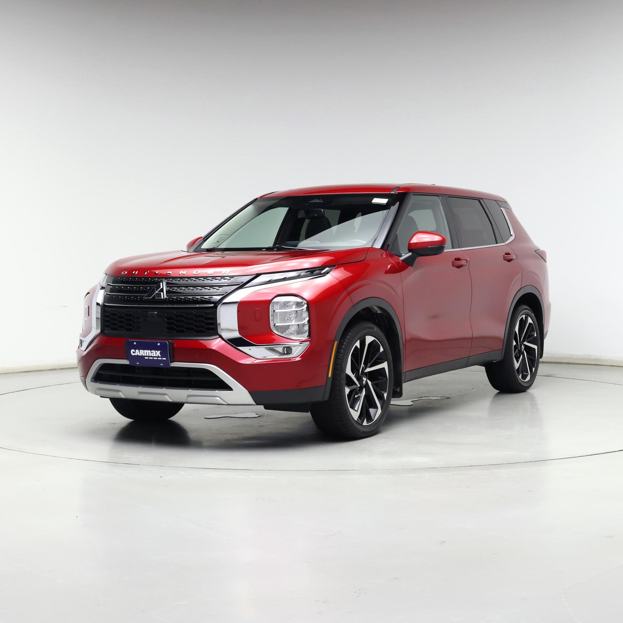 Thumbnail: 2024 Mitsubishi Outlander - 4