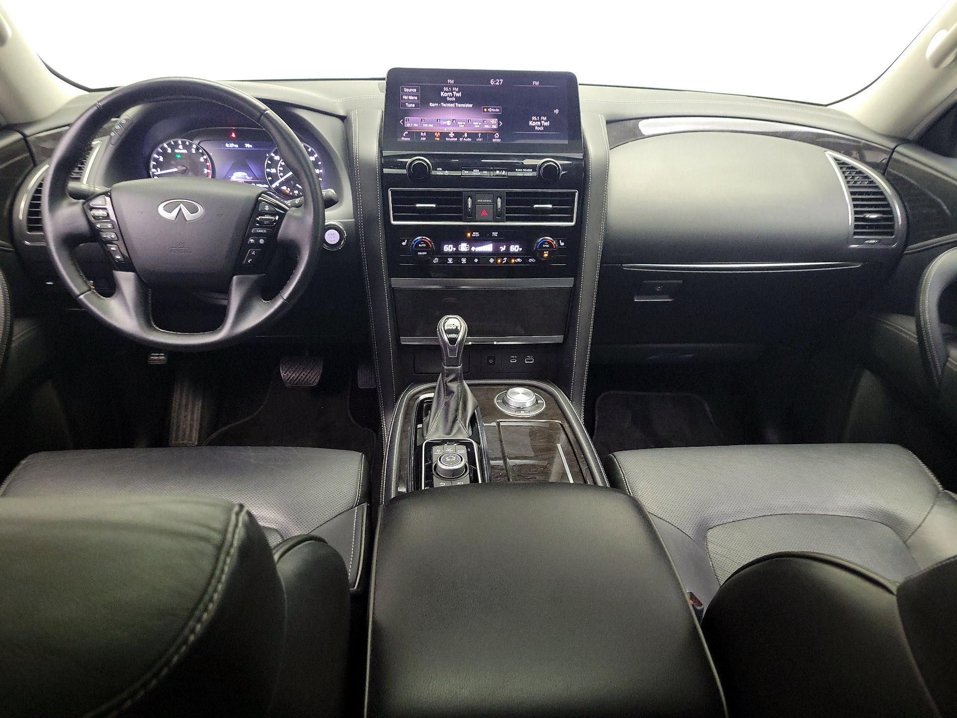 Thumbnail: 2024 INFINITI QX80 - 9