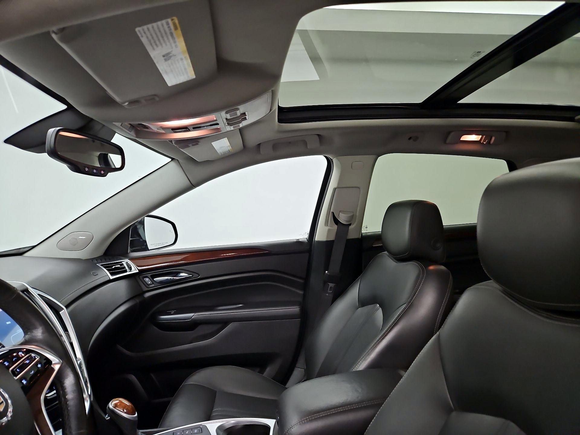 Thumbnail: 2015 Cadillac SRX - 20