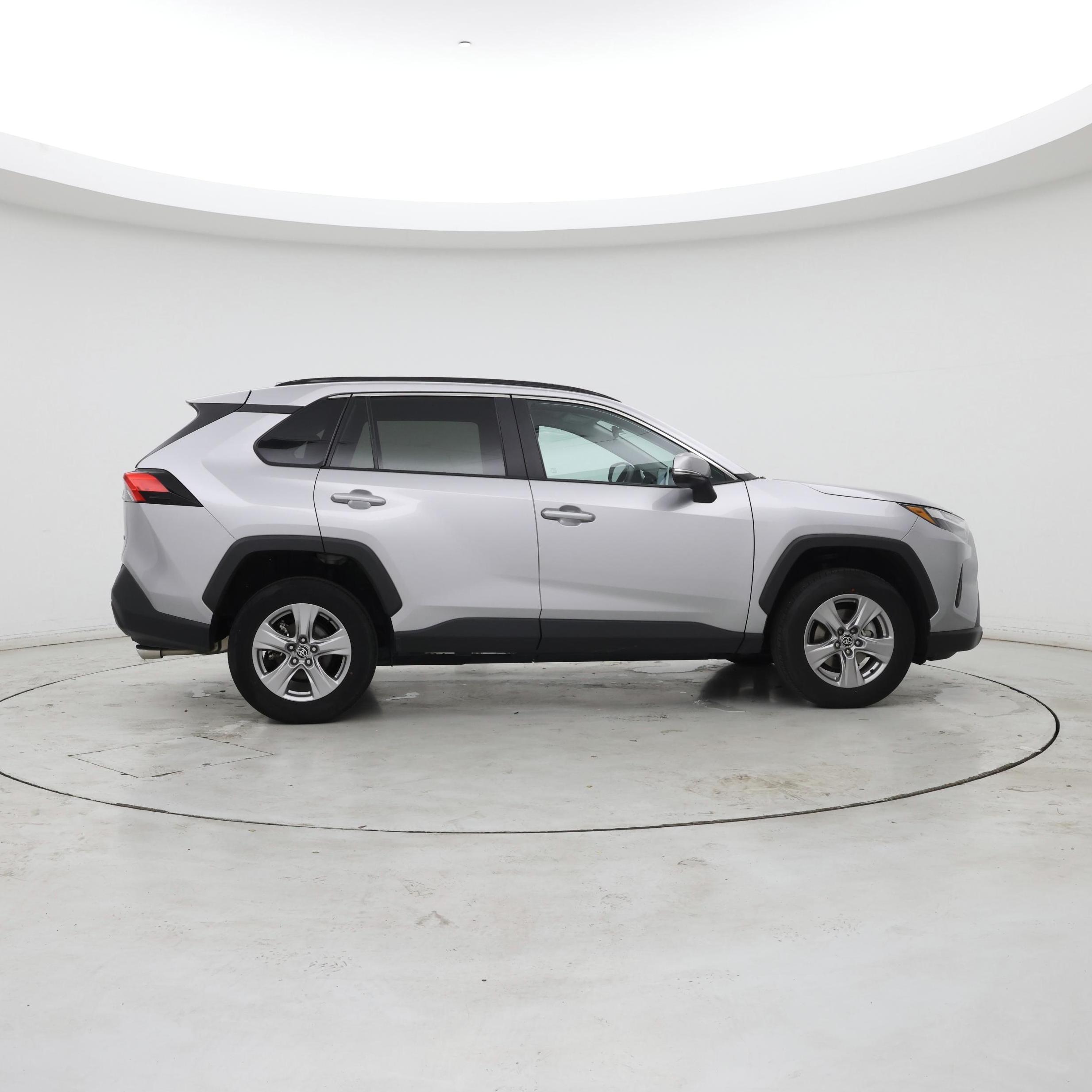Thumbnail: 2024 Toyota RAV4 - 7