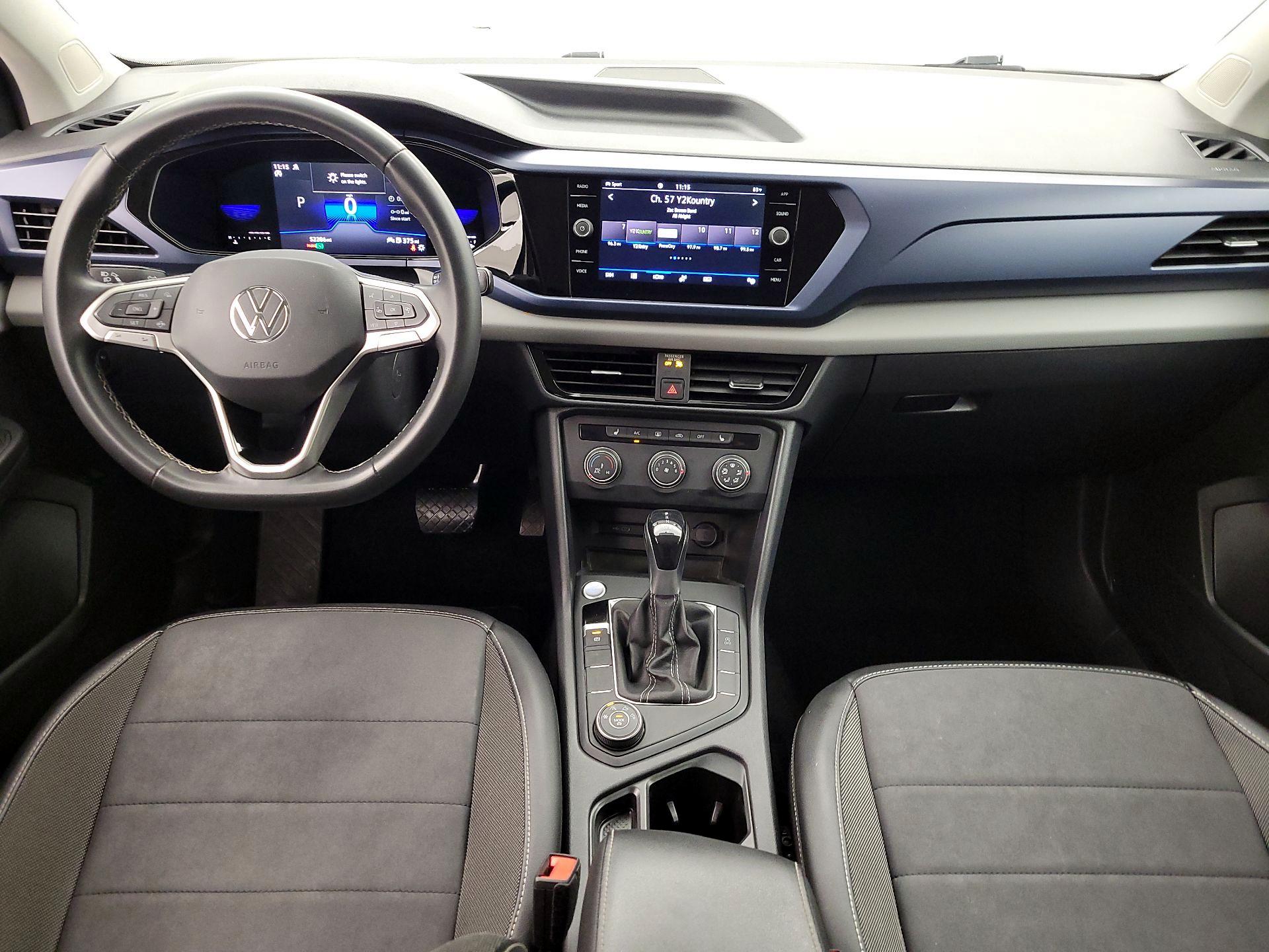 Thumbnail: 2022 Volkswagen Taos - 9