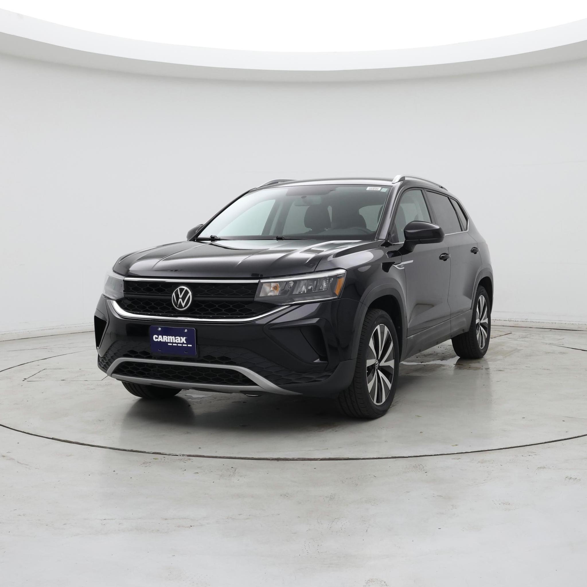 Thumbnail: 2022 Volkswagen Taos - 4