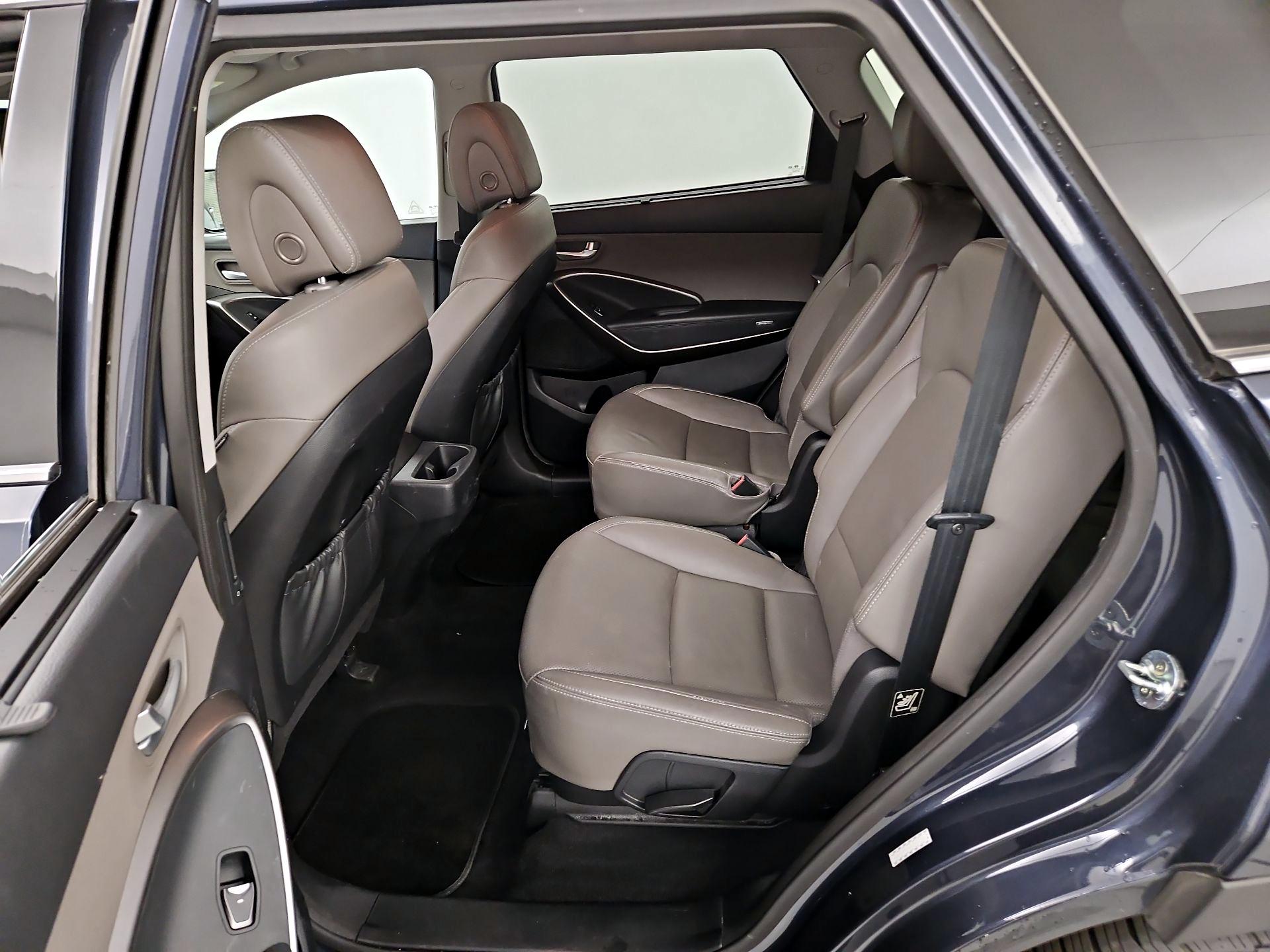 Thumbnail: 2017 Hyundai Santa Fe - 19