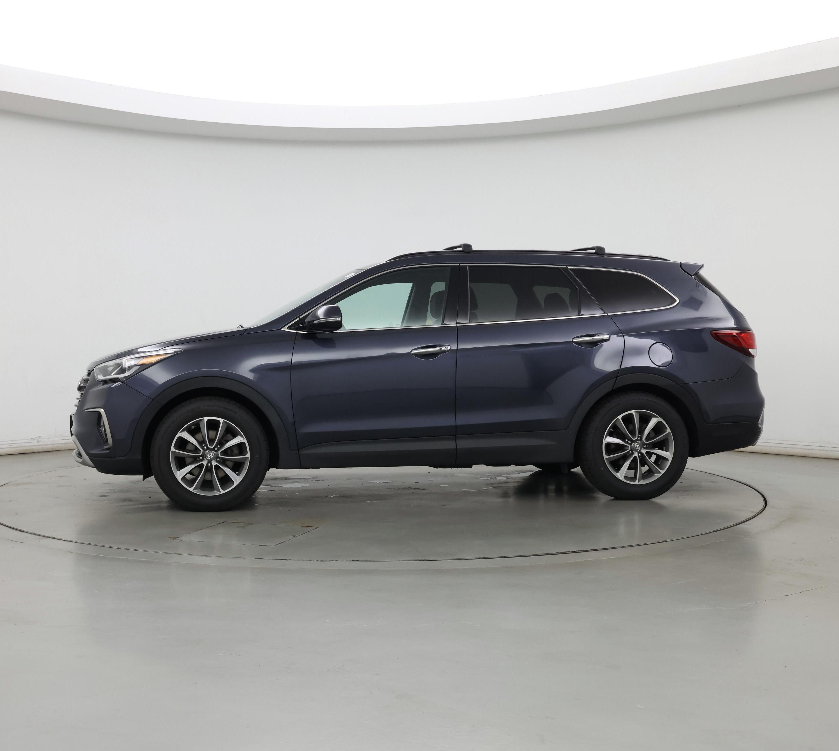 Thumbnail: 2017 Hyundai Santa Fe - 3