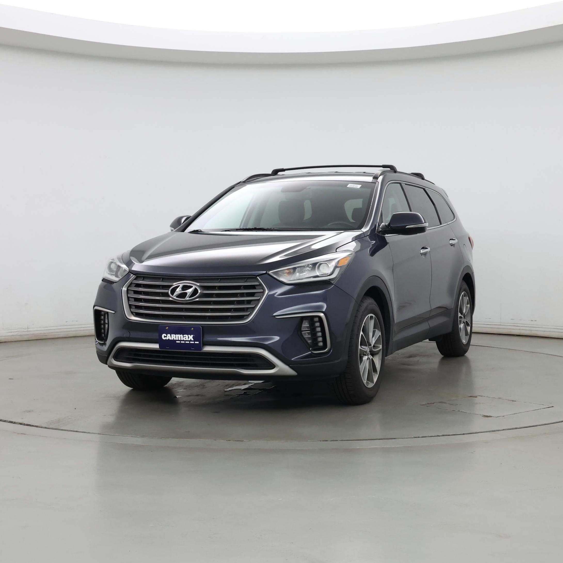 Thumbnail: 2017 Hyundai Santa Fe - 4