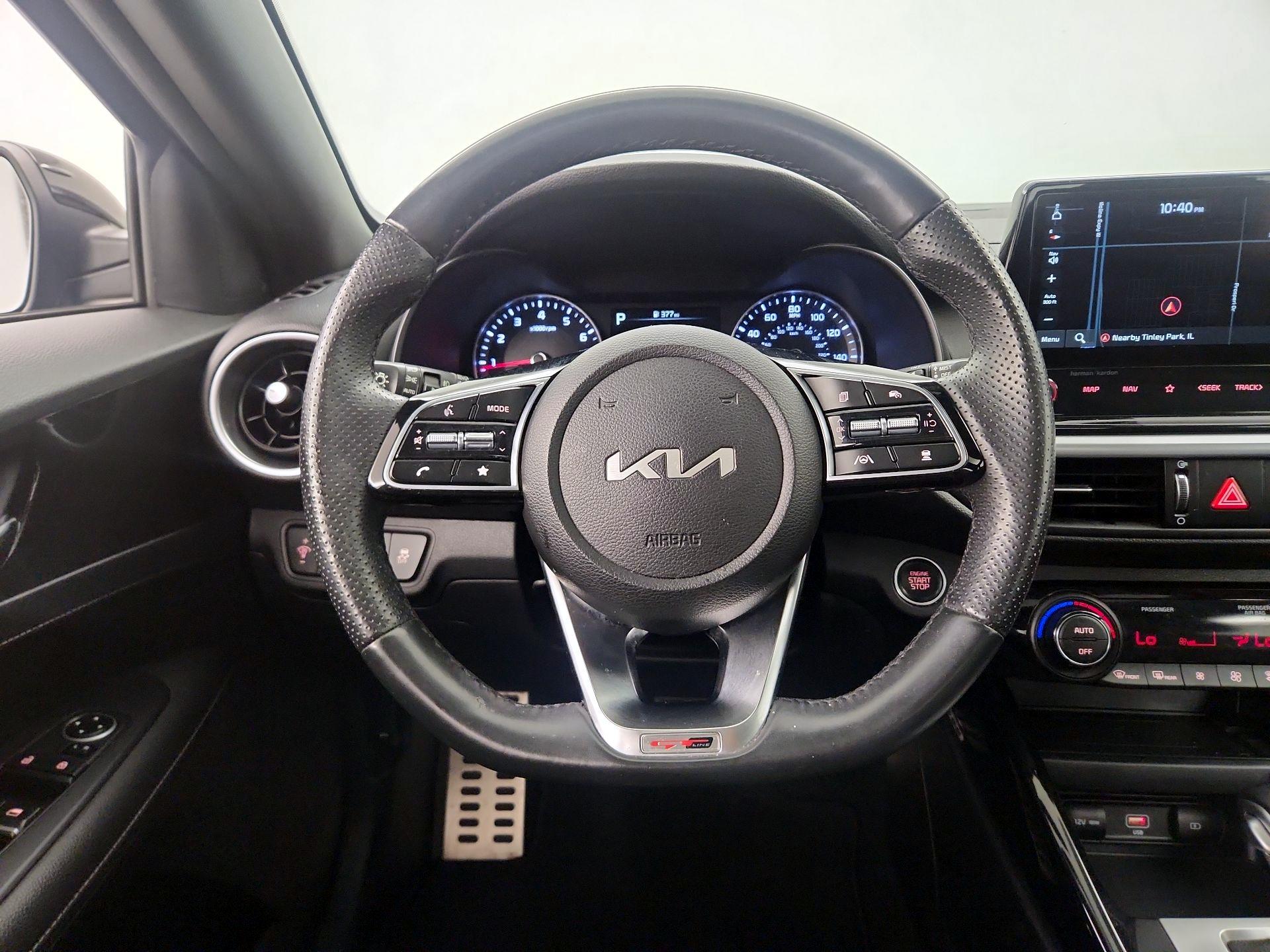 Thumbnail: 2023 Kia Forte - 10