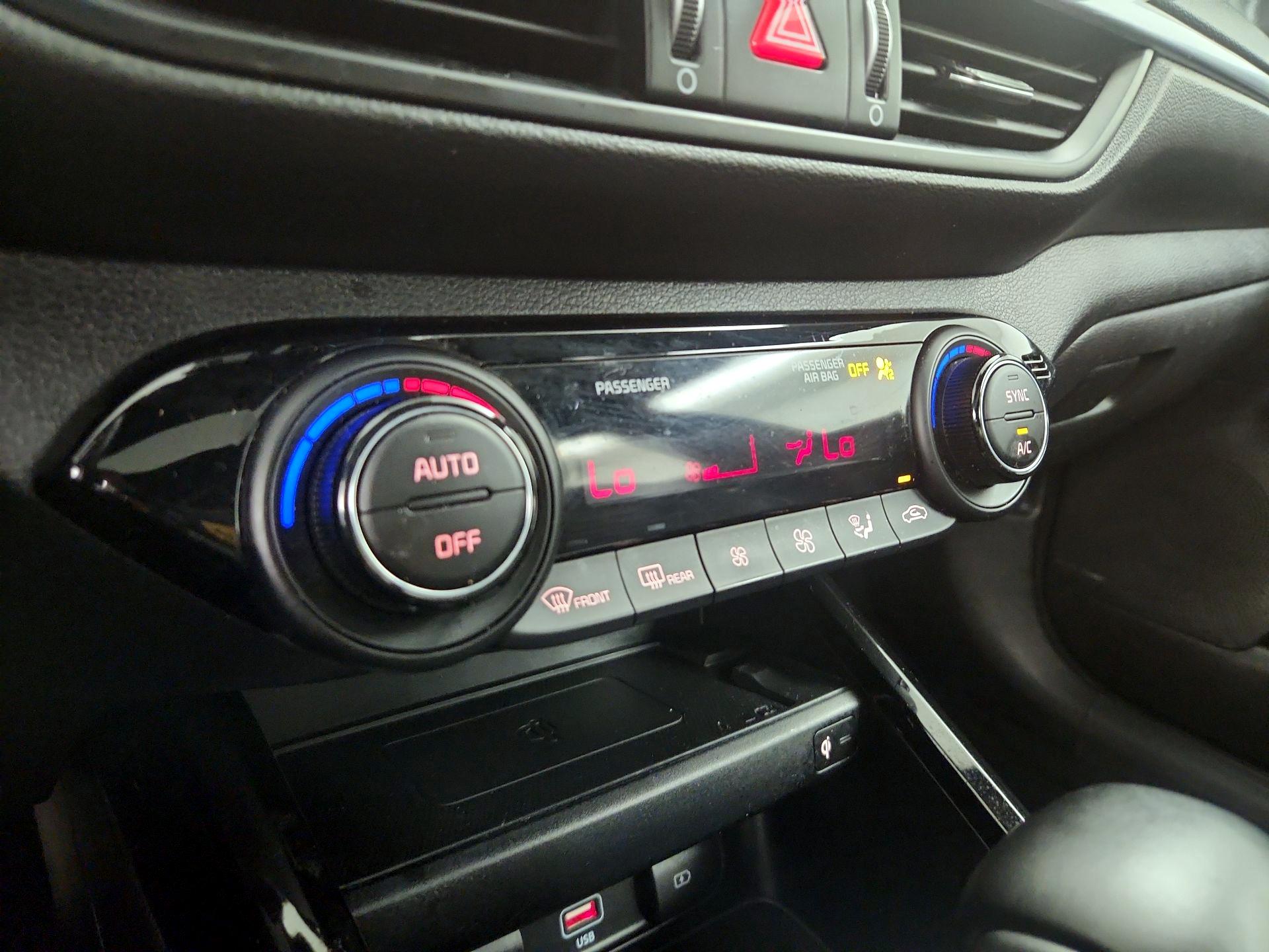 Thumbnail: 2023 Kia Forte - 17