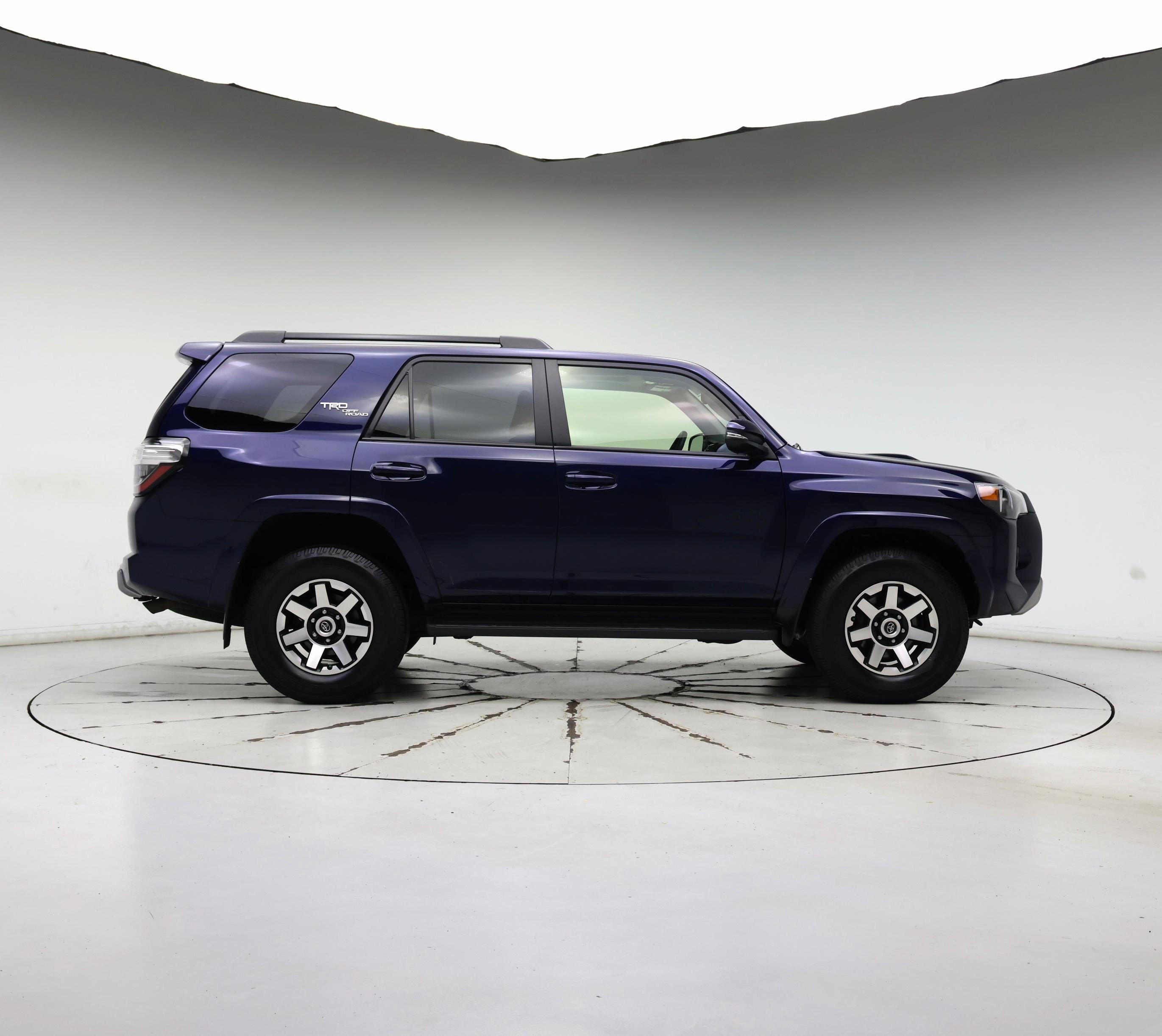 Thumbnail: 2020 Toyota 4Runner - 7