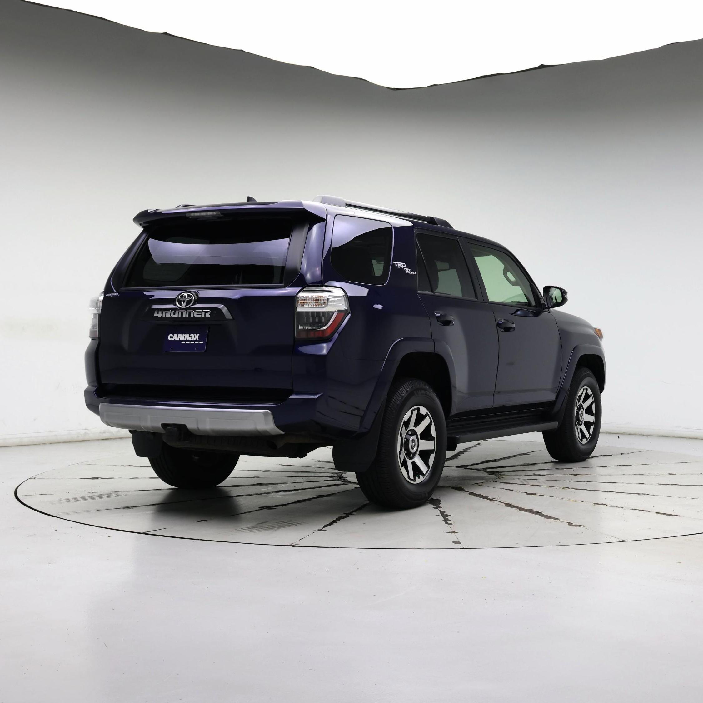 Thumbnail: 2020 Toyota 4Runner - 8