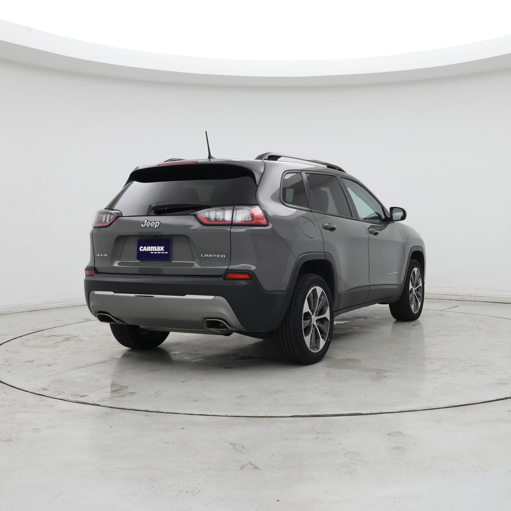 Thumbnail: 2022 Jeep Cherokee - 8