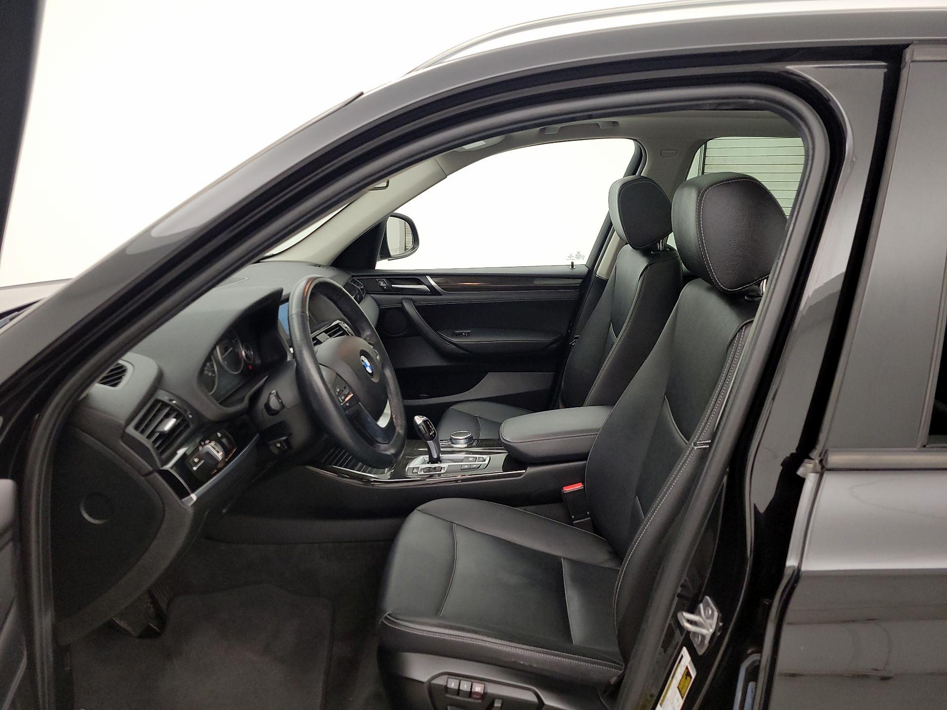 Thumbnail: 2017 BMW X3 - 11