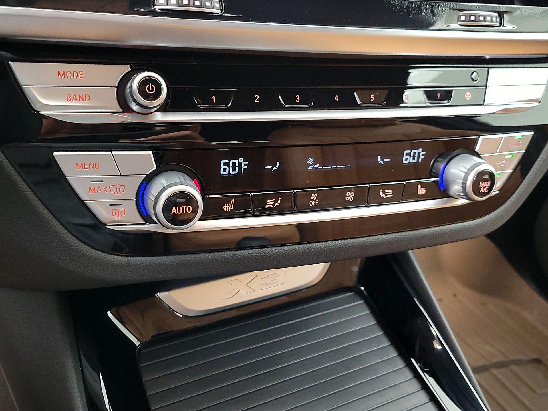 Thumbnail: 2021 BMW X3 - 17