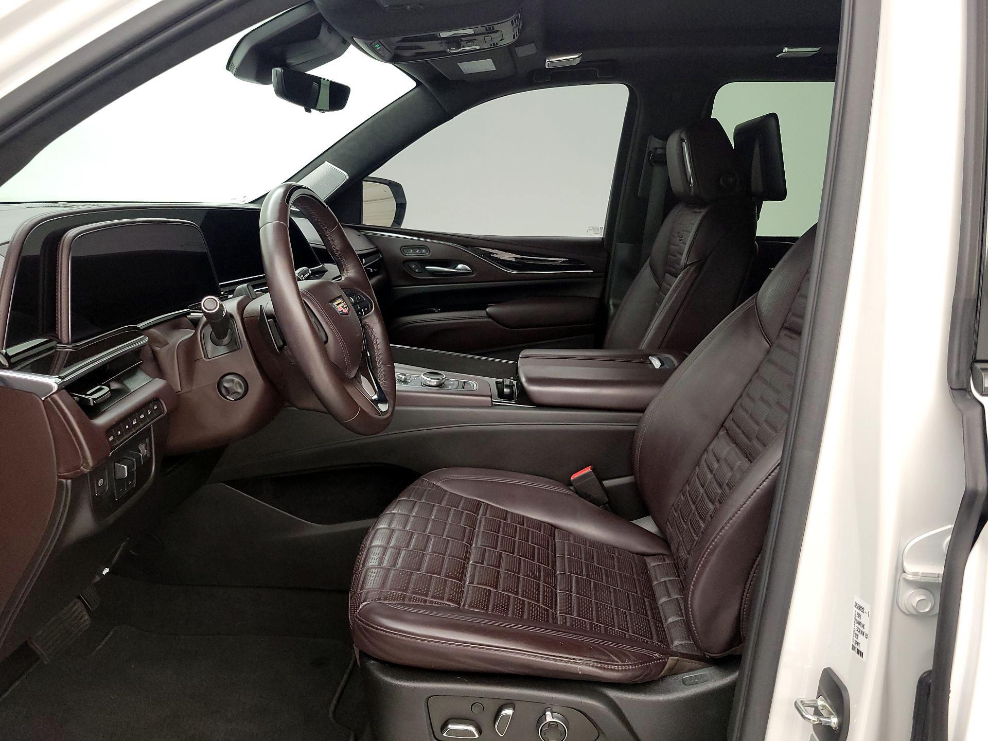 Thumbnail: 2021 Cadillac Escalade - 11