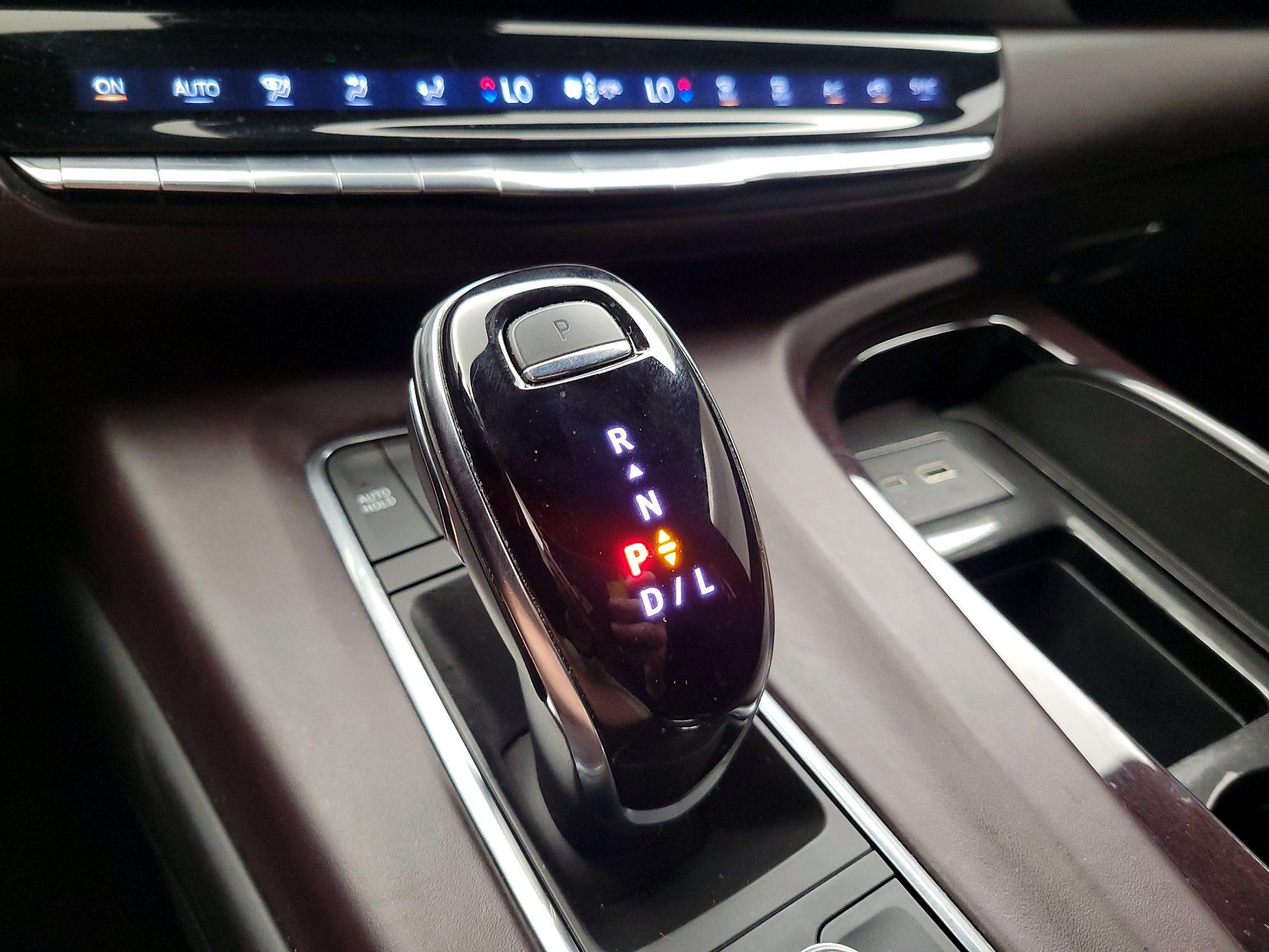 Thumbnail: 2021 Cadillac Escalade - 15