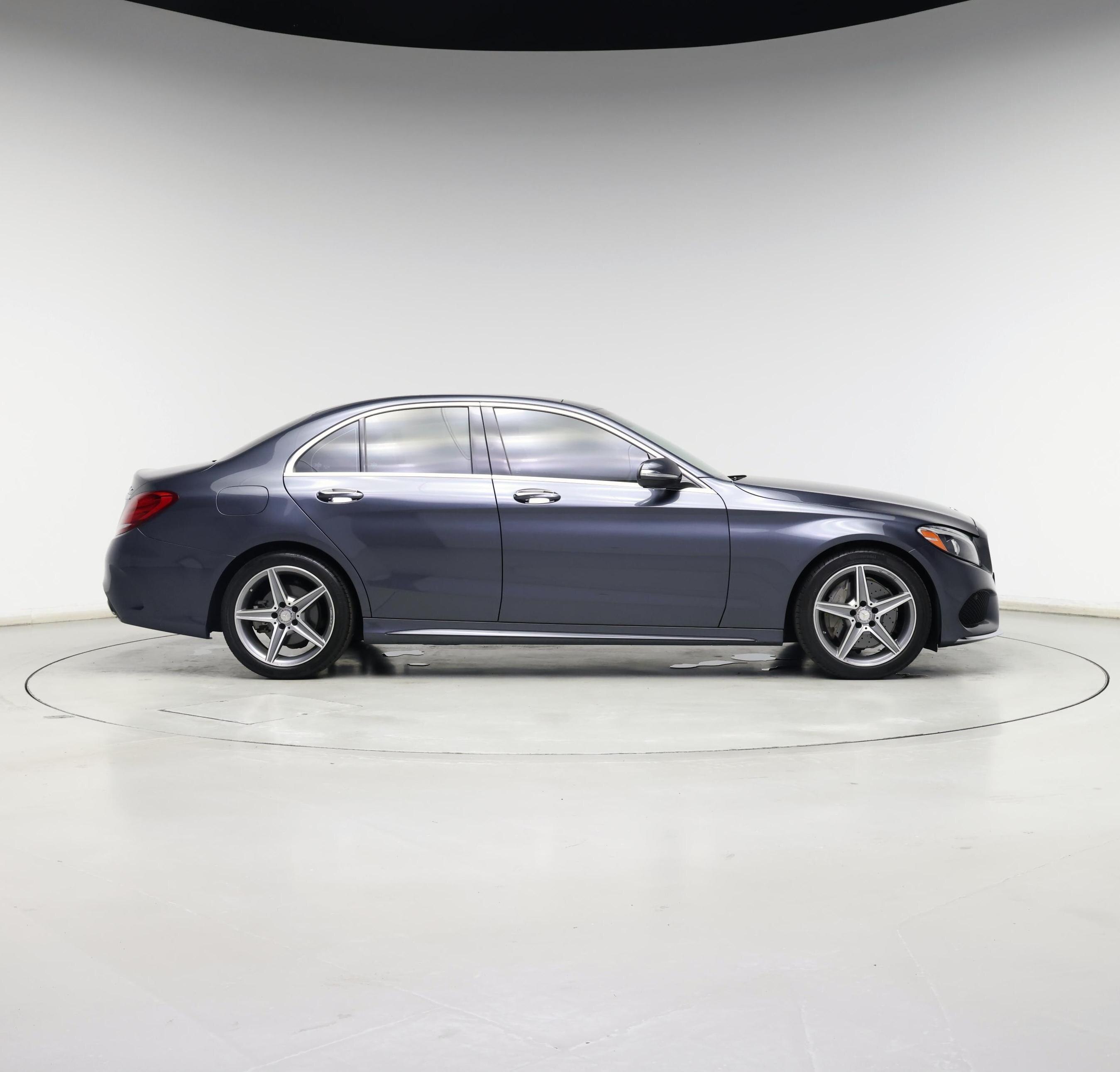 Thumbnail: 2015 Mercedes-Benz C-Class - 7